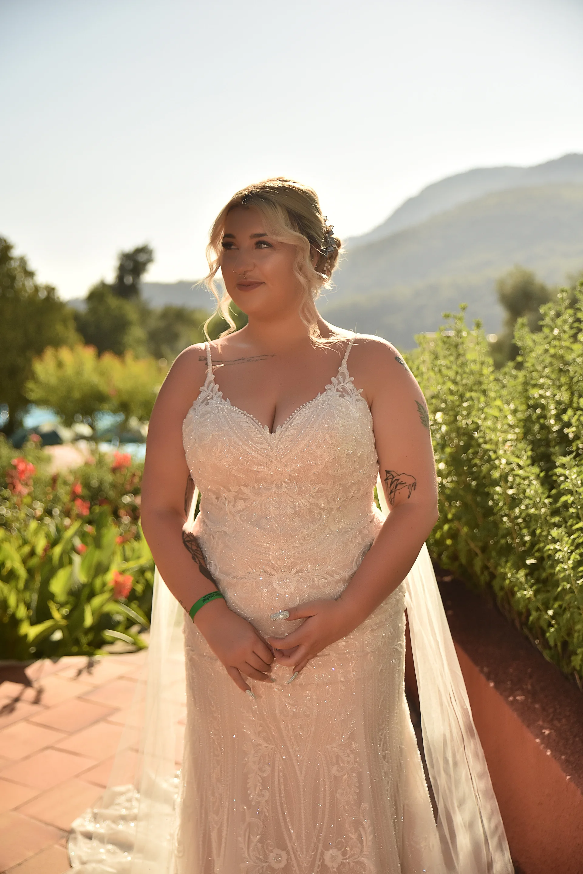 XXX Porn Photo of Nude curvy_rosie69 1
