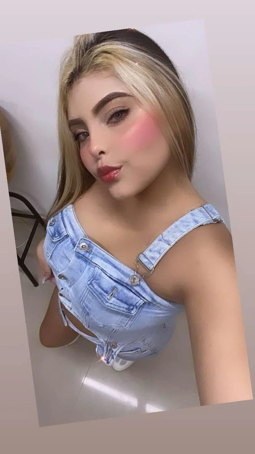 XXX Porn Photo of Nude Lucy_carter_ 9