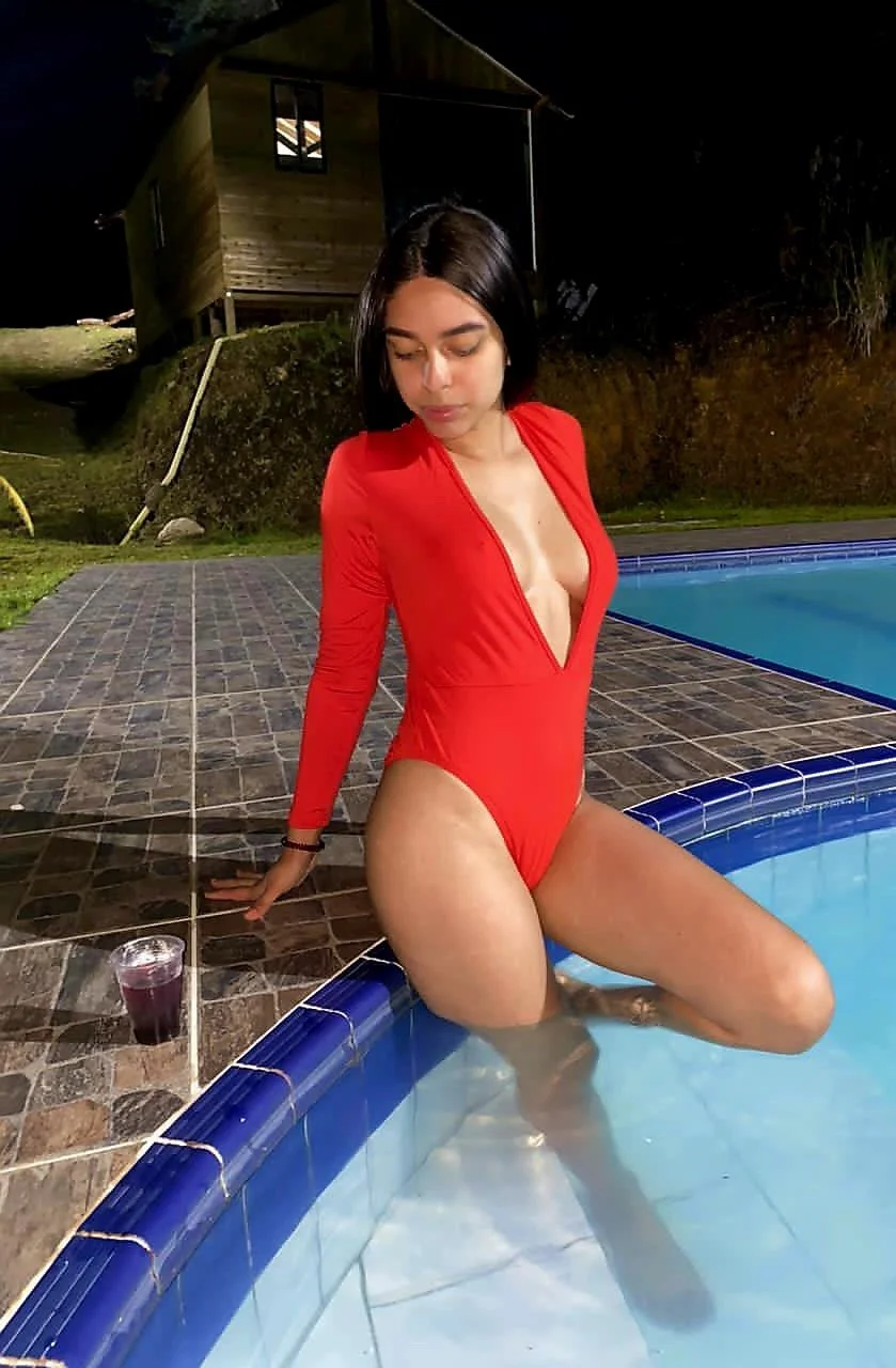 XXX Porn Photo of Nude IsabellaTayllor 7