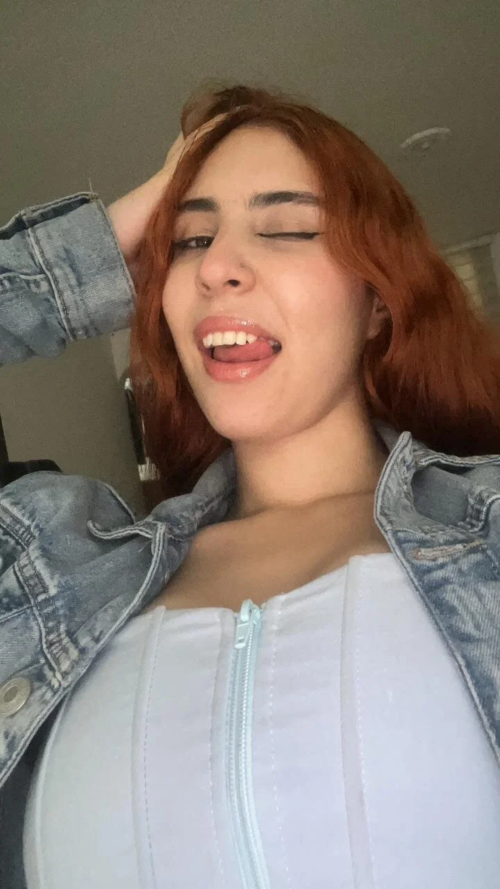 XXX Porn Photo of Nude lexiee__ 2