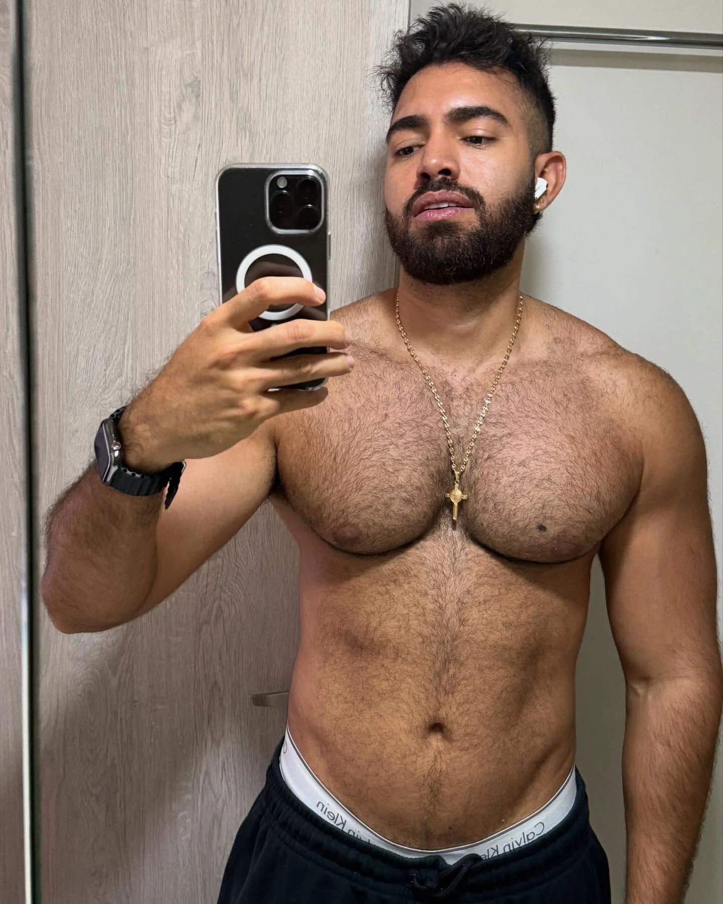 XXX Porn Photo of Nude simonleon27 10