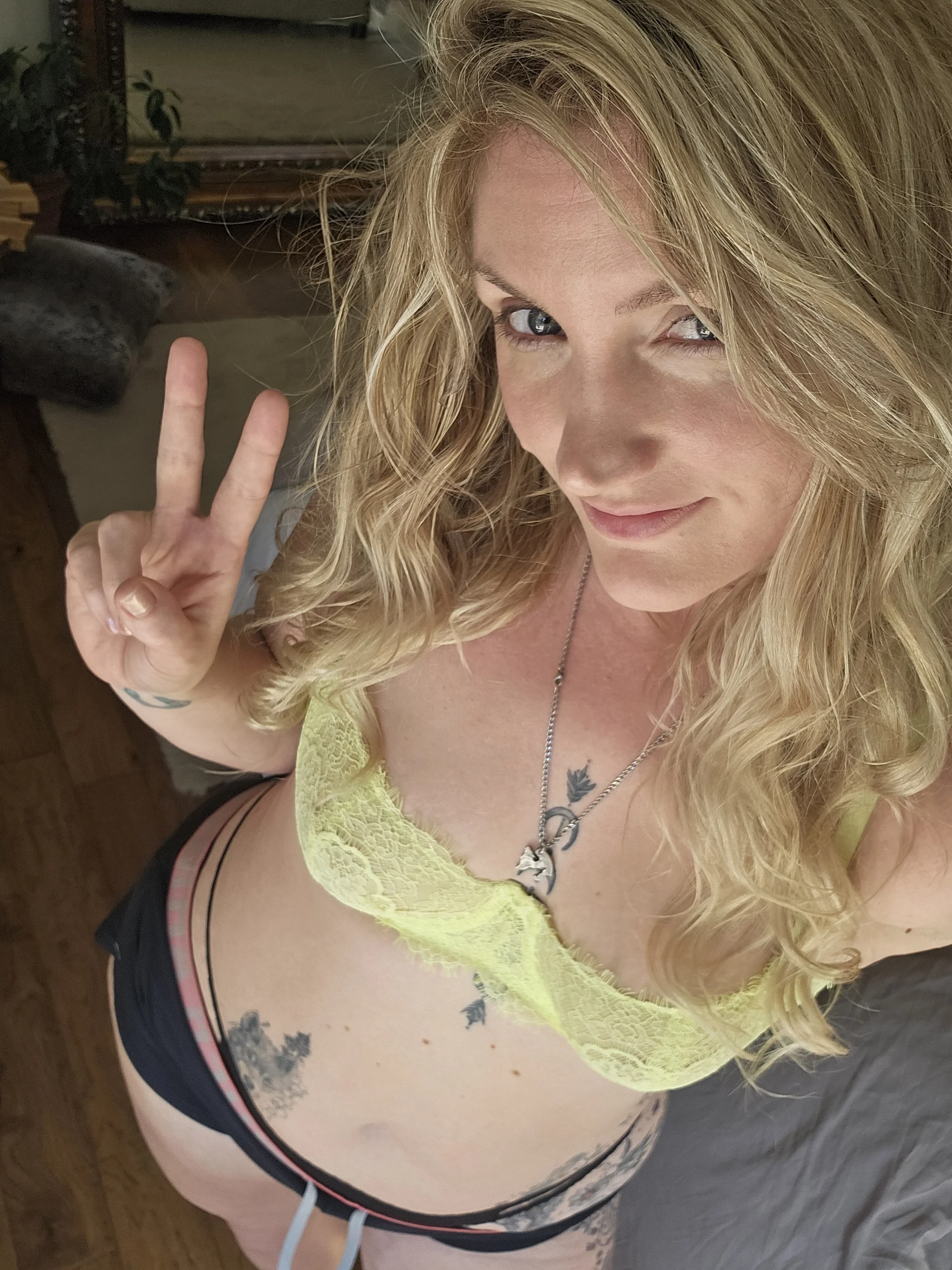 XXX Porn Photo of Nude foreverzays 9