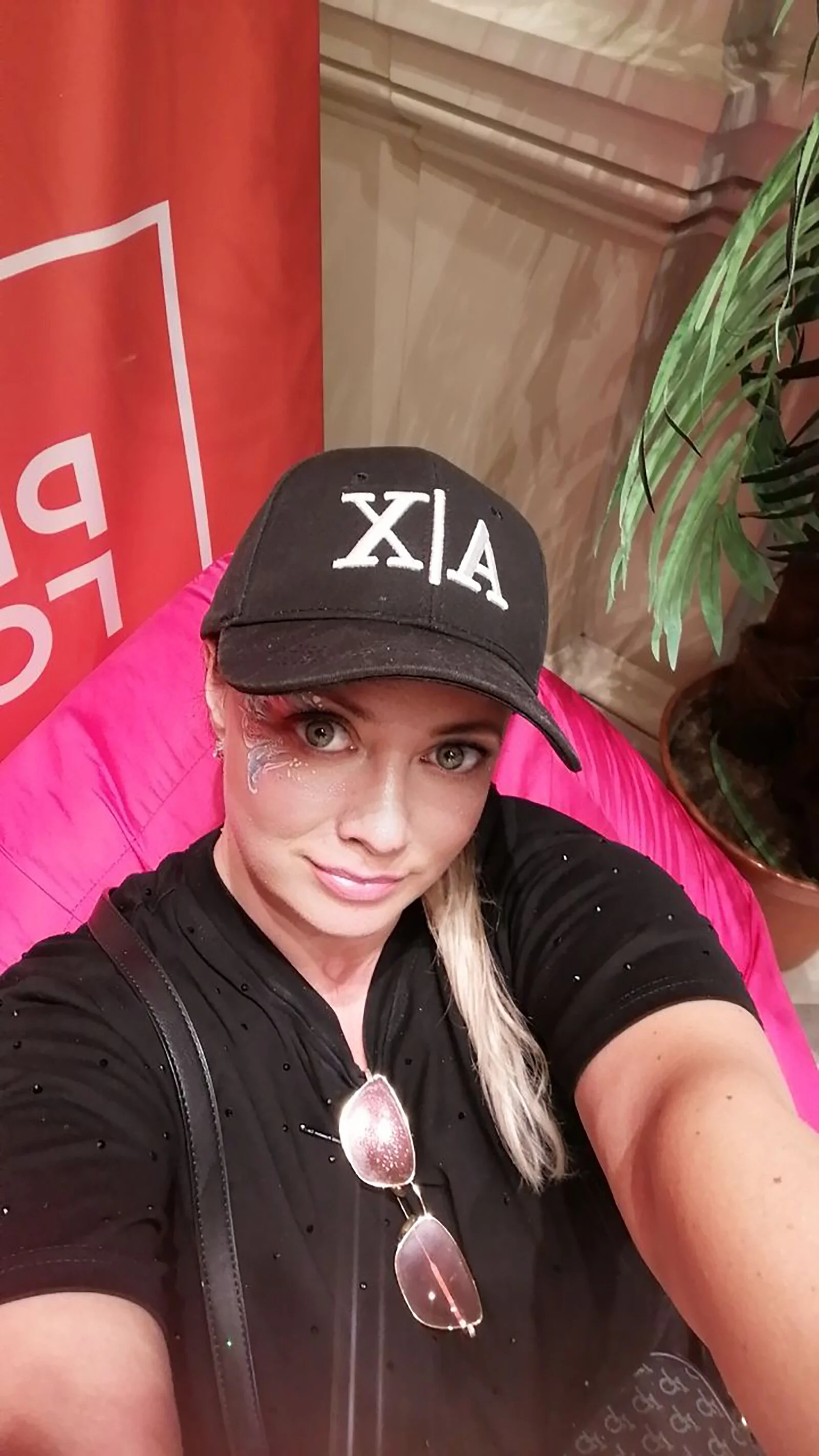 XXX Porn Photo of Nude JessicaFoxie 7