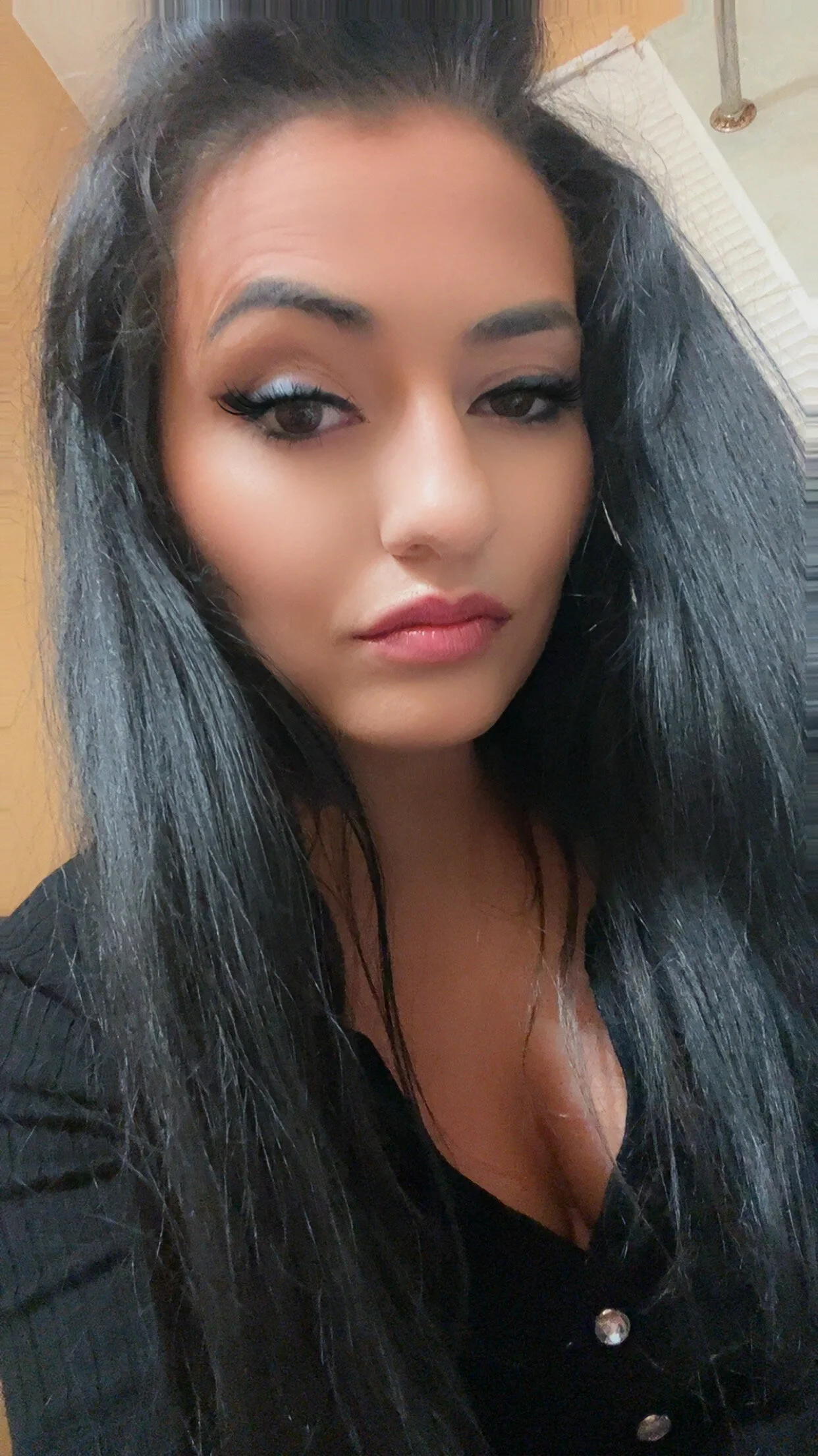 XXX Porn Photo of Nude smoothkissx 3