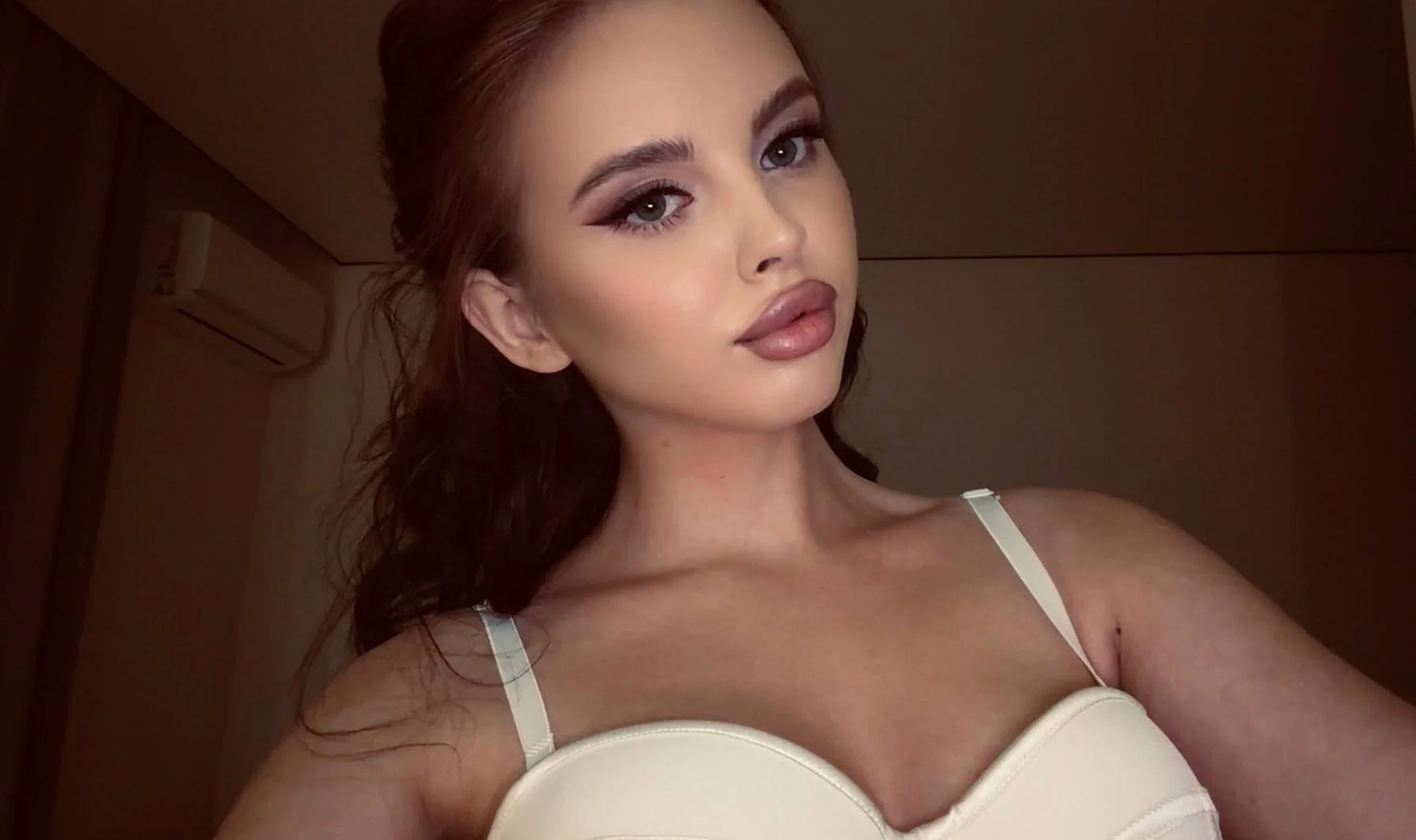 XXX Porn Photo of Nude aminaliven 8