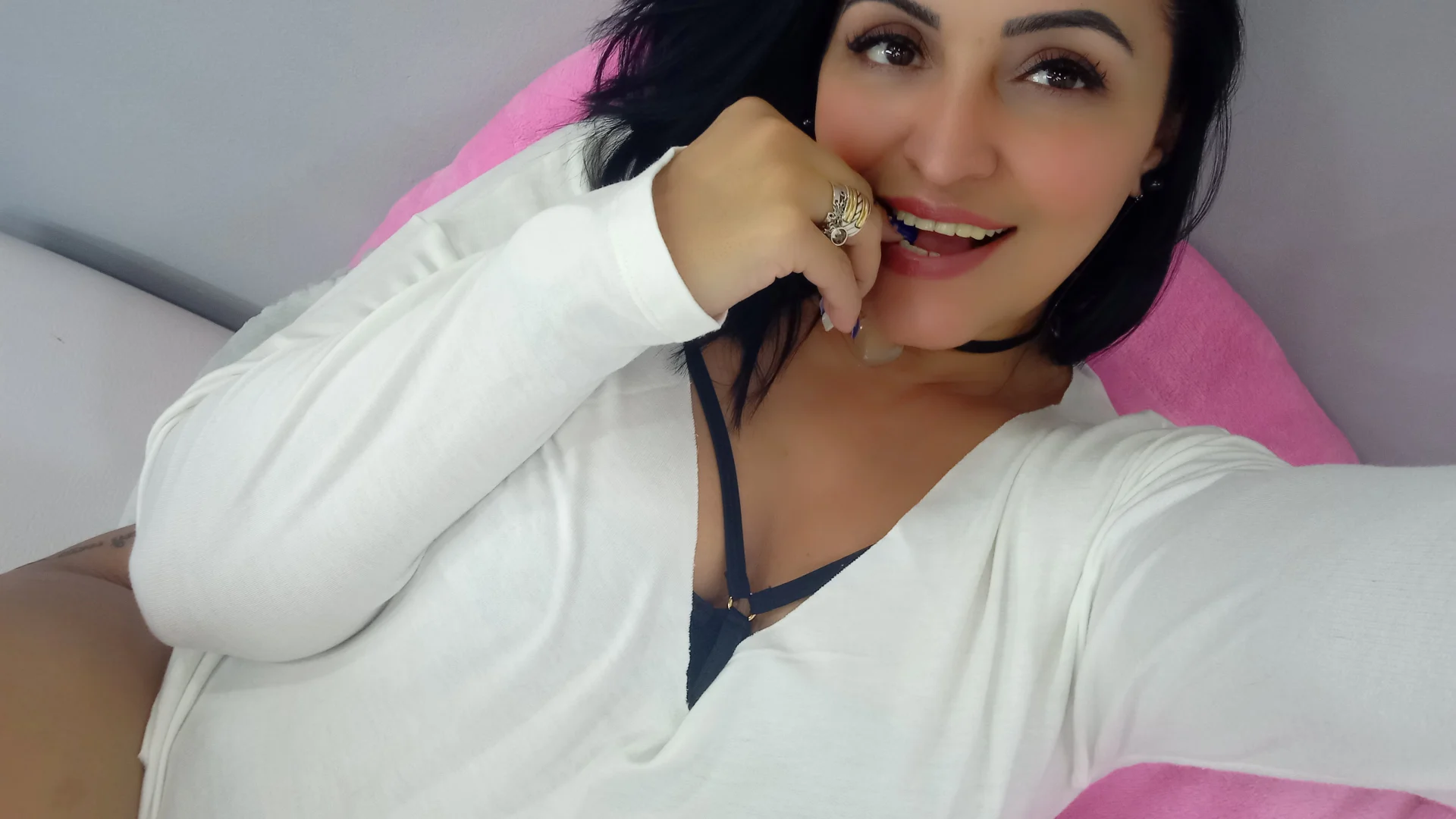 XXX Porn Photo of Nude zullyxhot 41