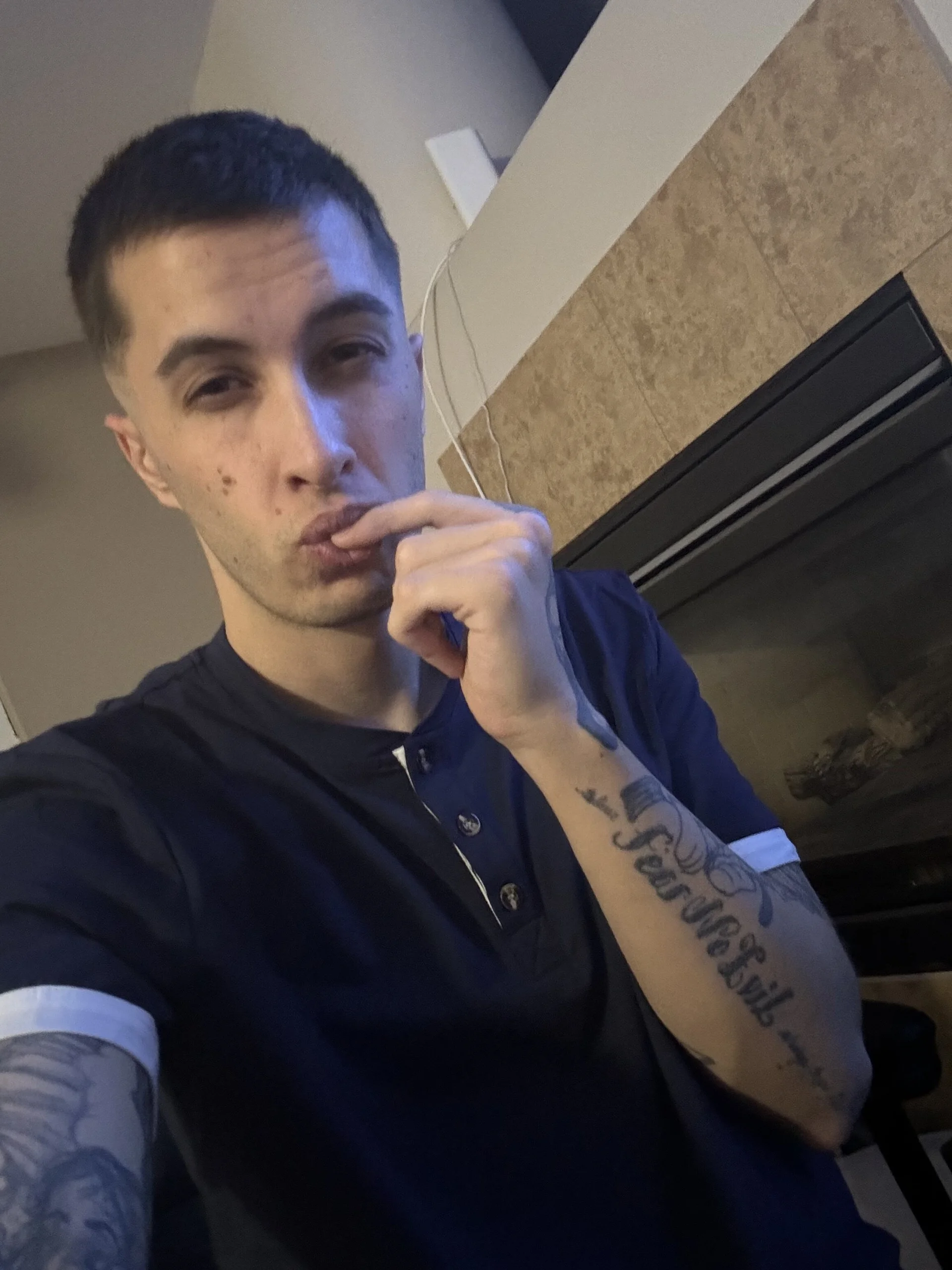 XXX Porn Photo of Nude JuicyJoshy 90