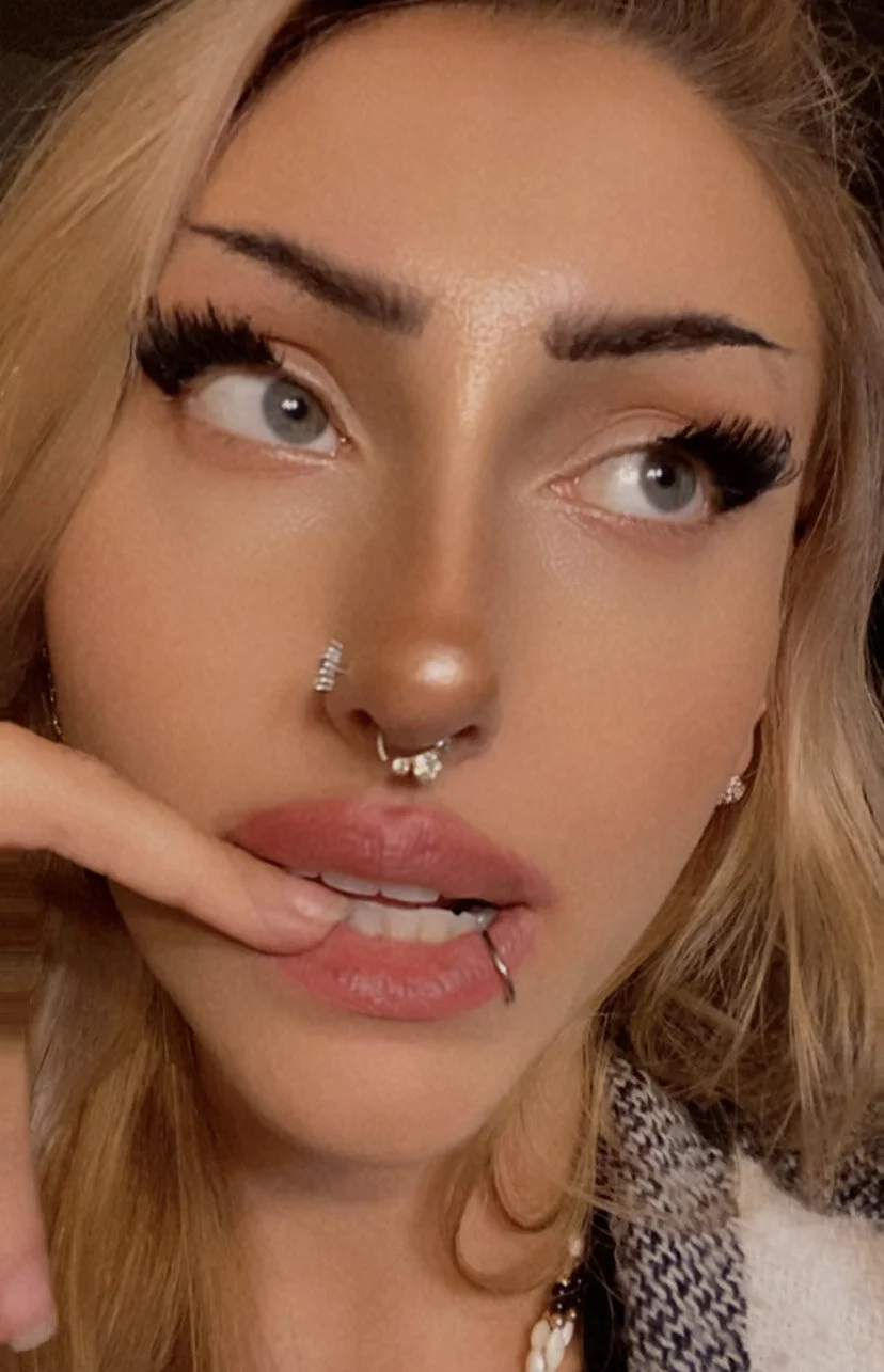sophia_gold