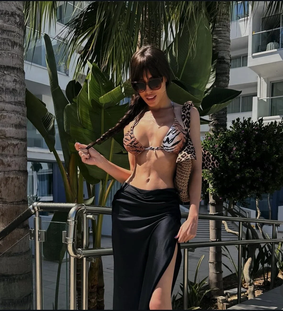 XXX Porn Photo of Nude MissControl 16