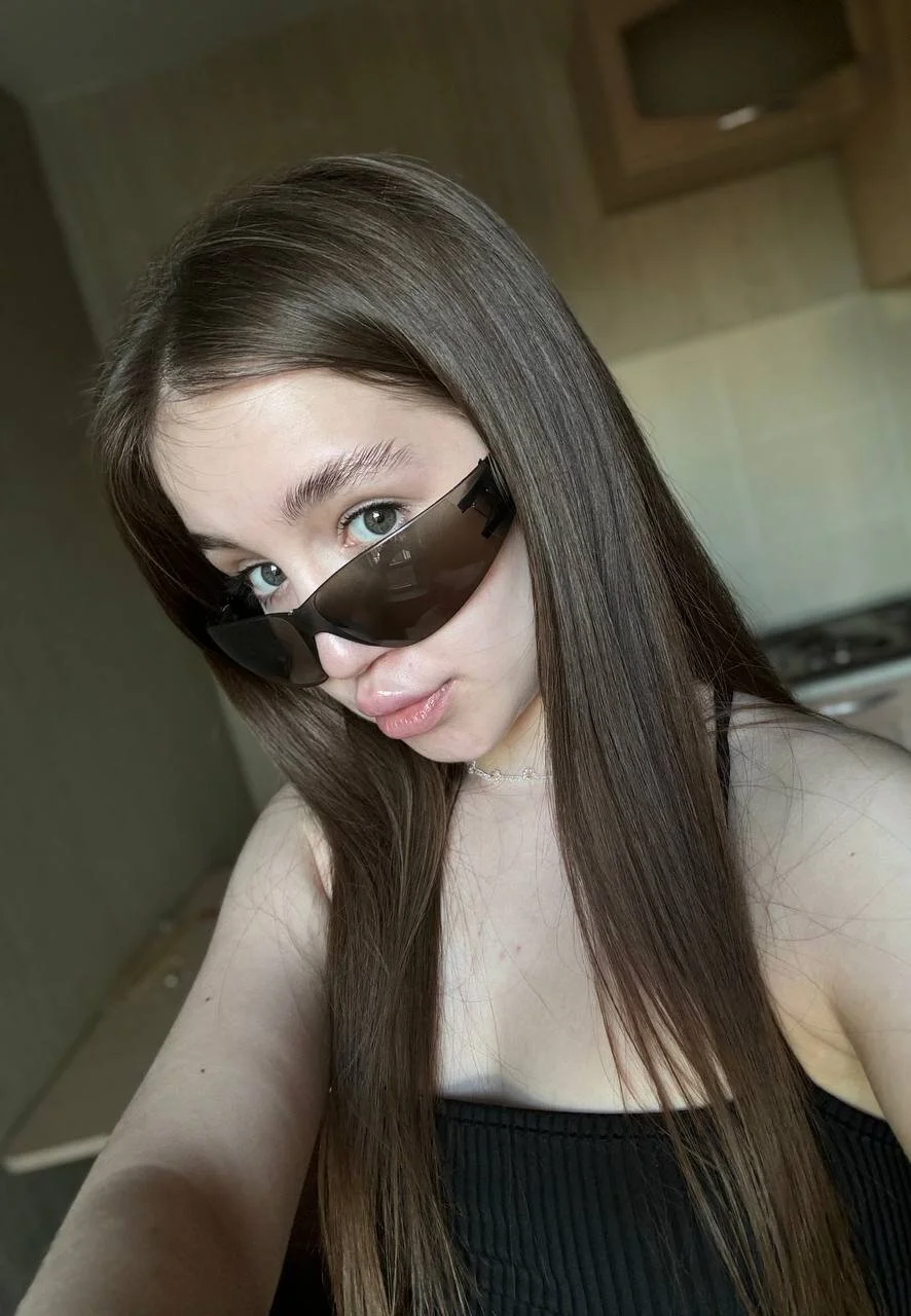 XXX Porn Photo of Nude AmiLewis 19