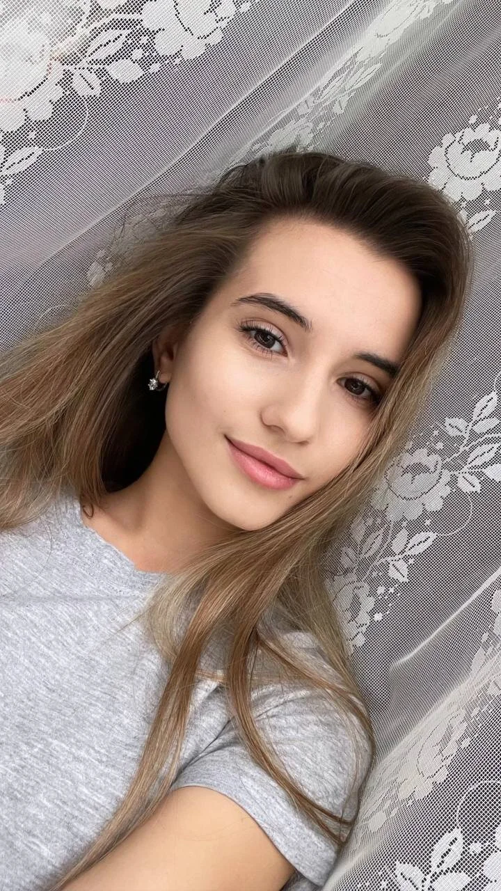 XXX Porn Photo of Nude Alice_Weiss 5