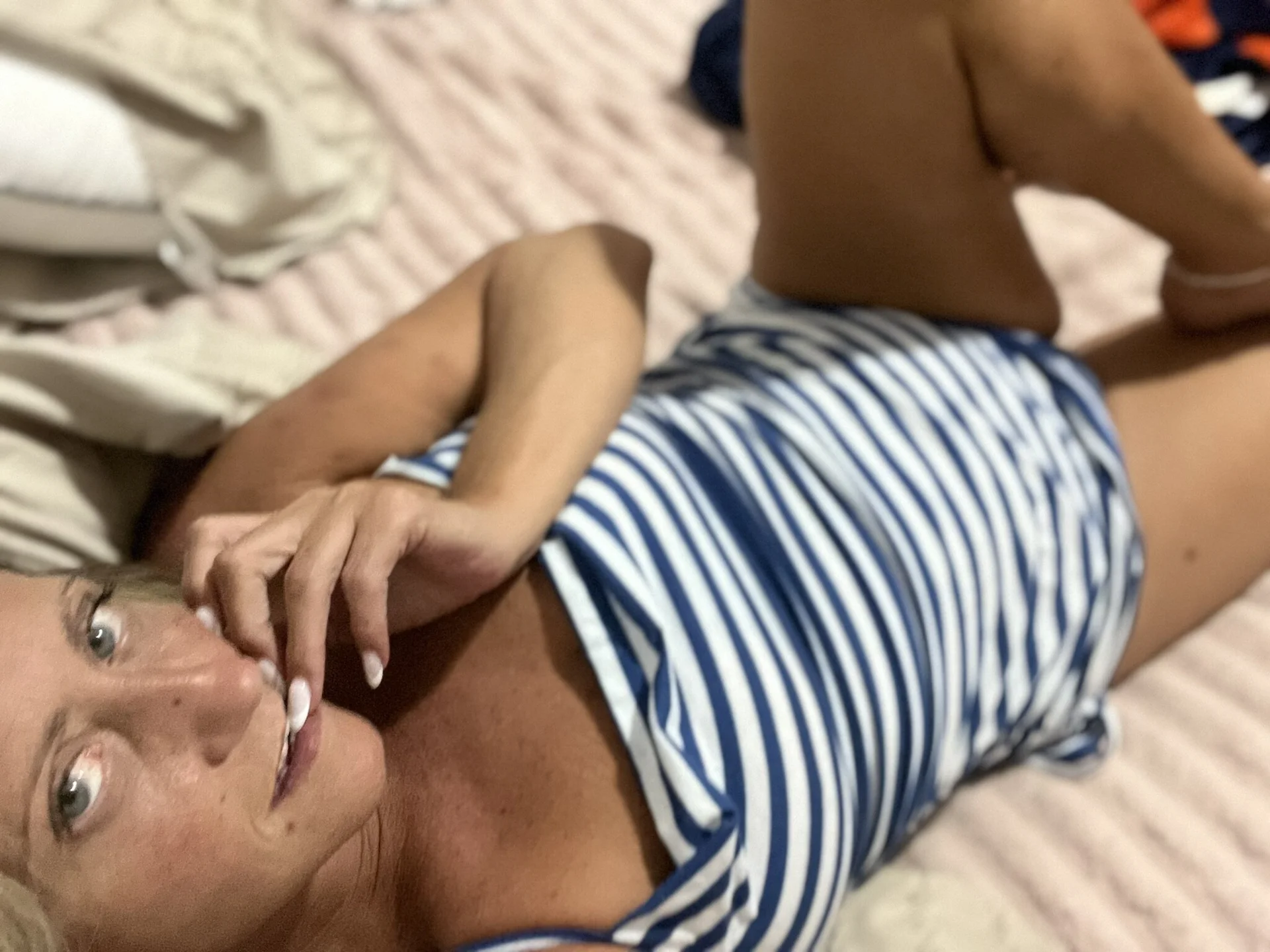 XXX Porn Photo of Nude MissFeralFox 24