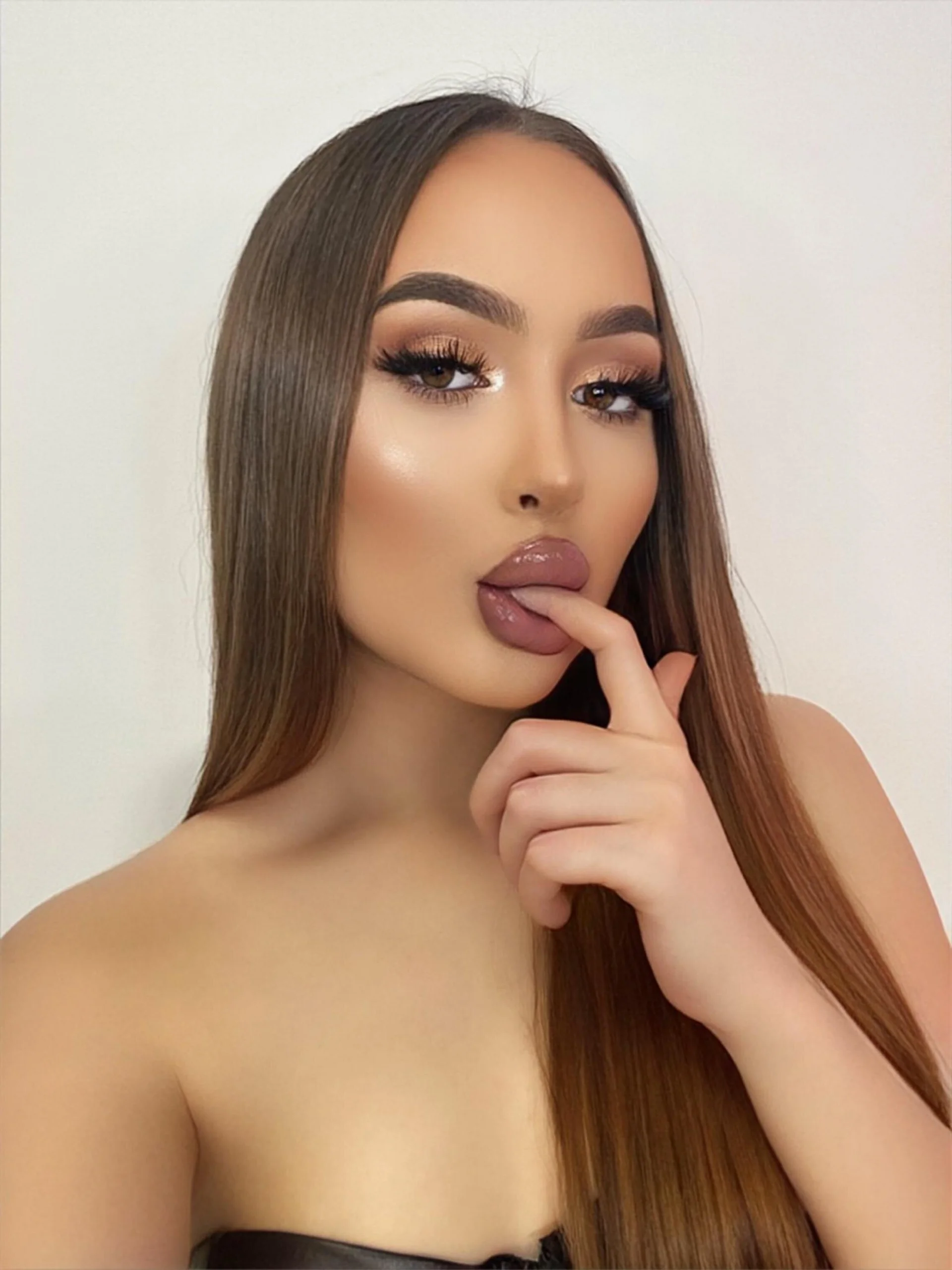 XXX Porn Photo of Nude Elissluvv 2
