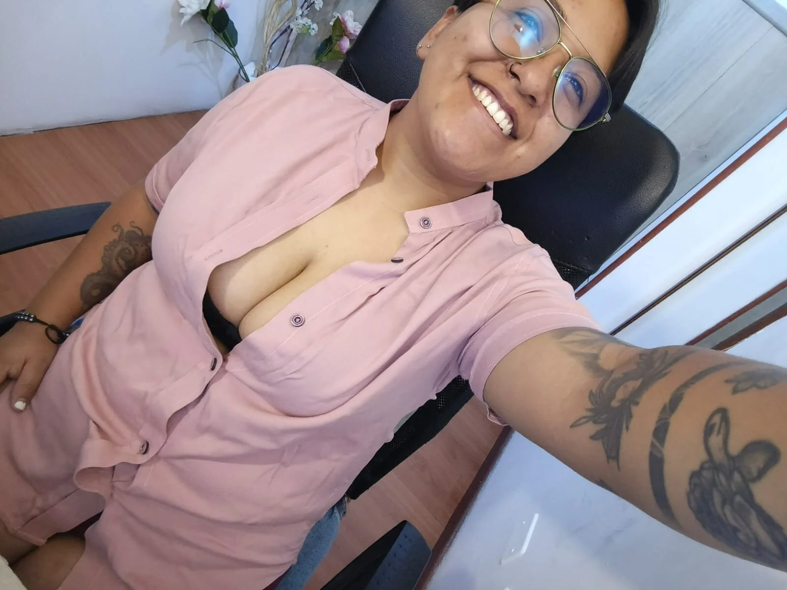 XXX Porn Photo of Nude Normani_Bates 4