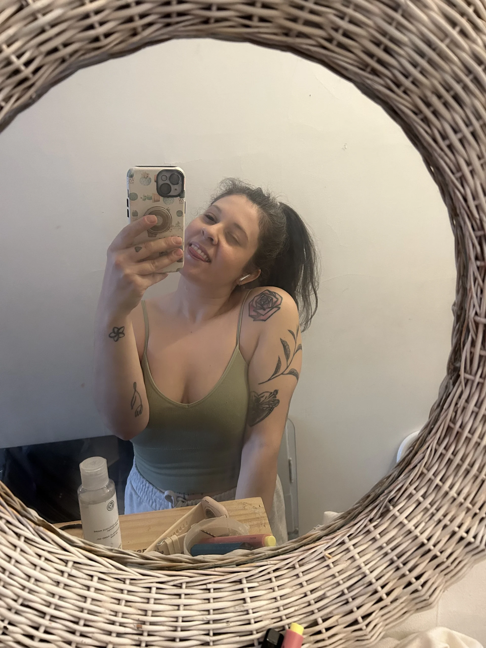 XXX Porn Photo of Nude Rosiee69_ 13