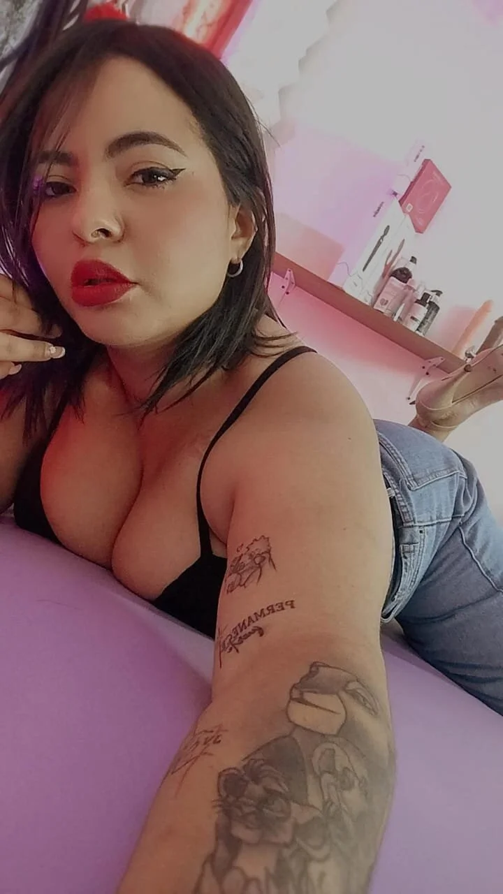 XXX Porn Photo of Nude Luciana_r 17