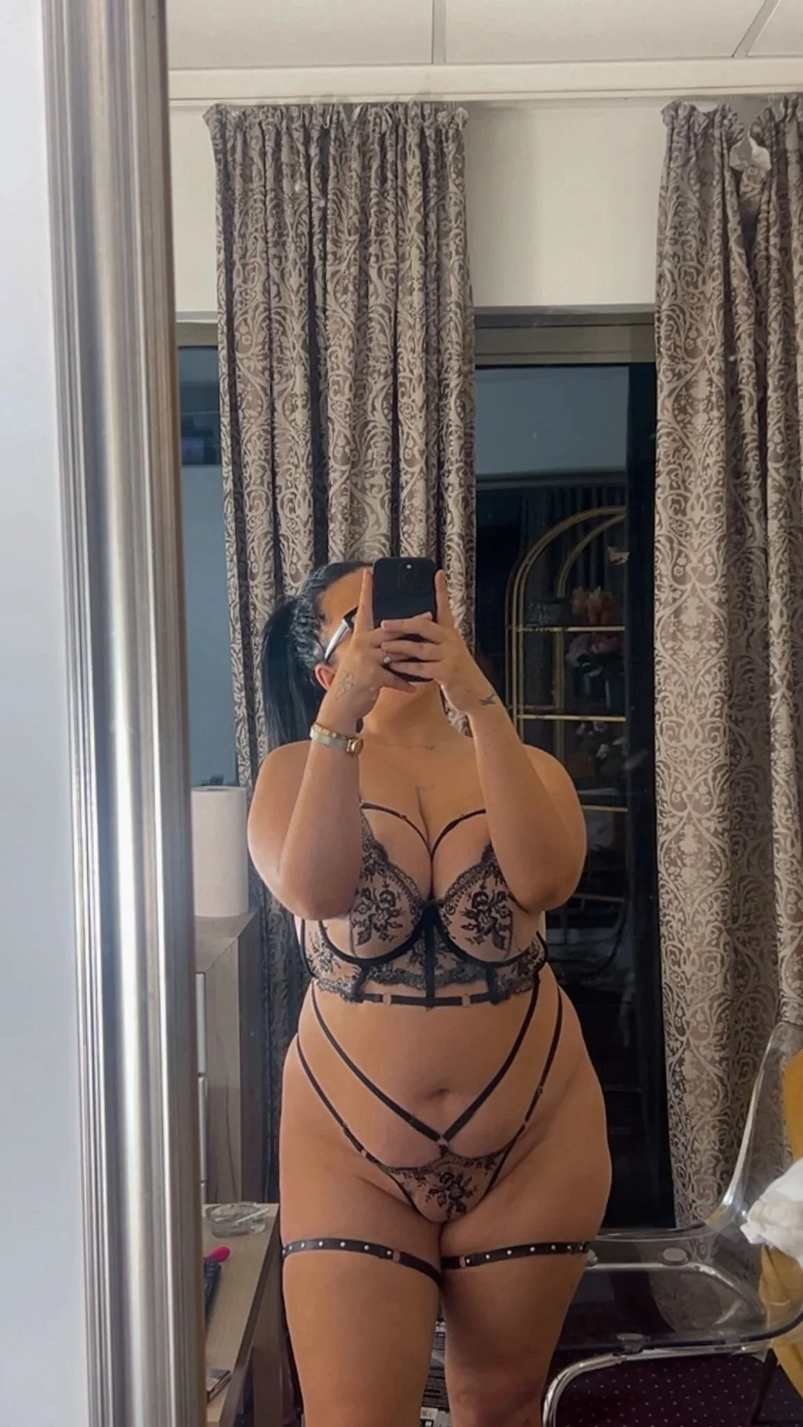 XXX Porn Photo of Nude boobzilla_ 40