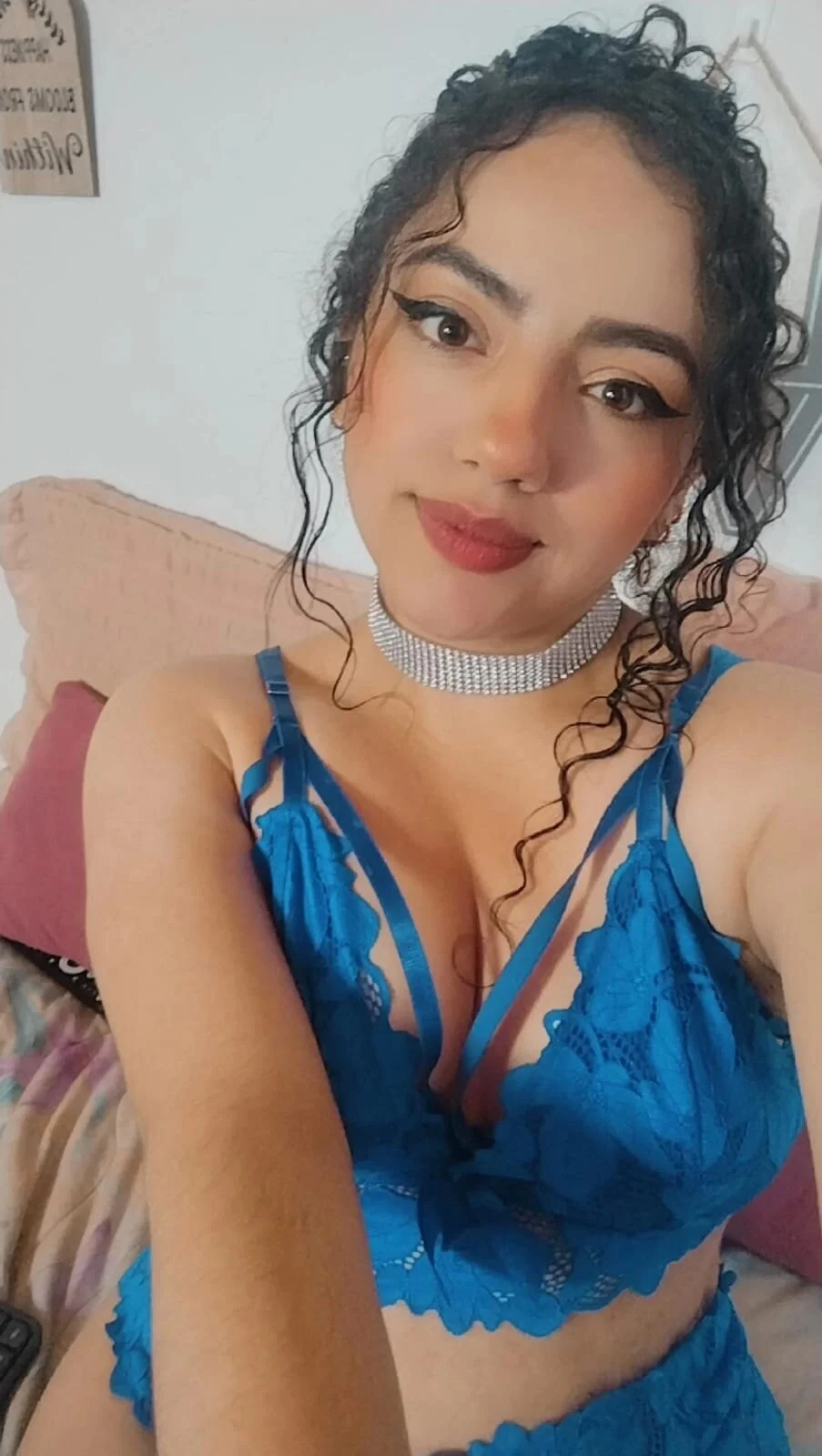 XXX Porn Photo of Nude emiily_curly 65