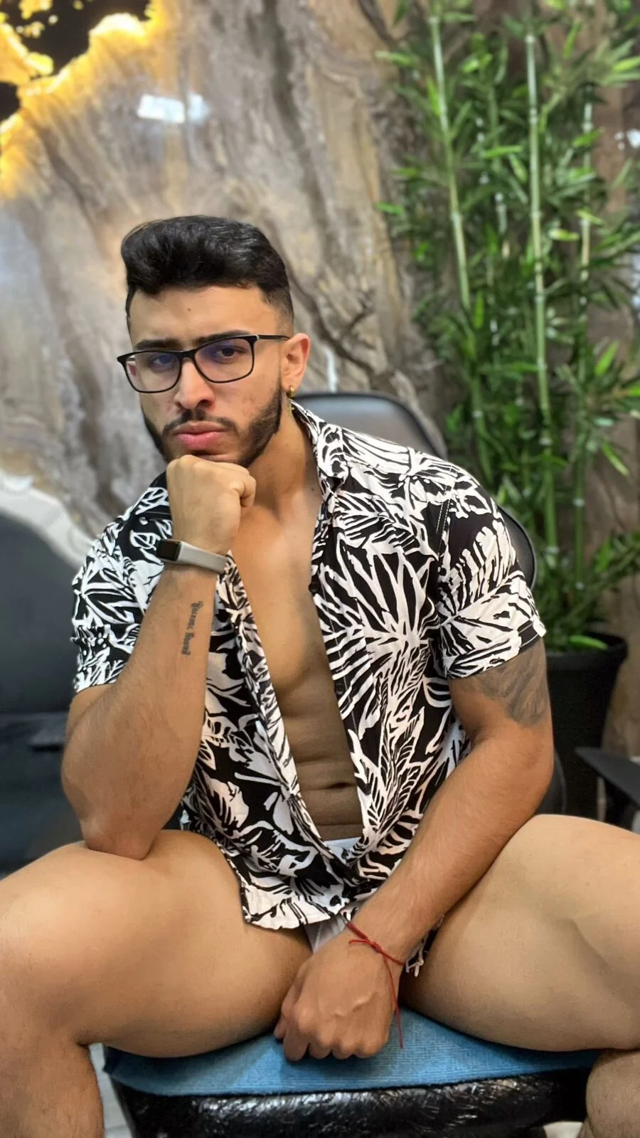 XXX Porn Photo of Nude Liam_Kleiin 43