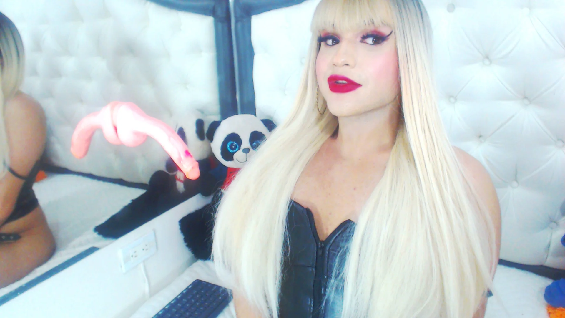XXX Porn Photo of Nude natashaislerxxx 1
