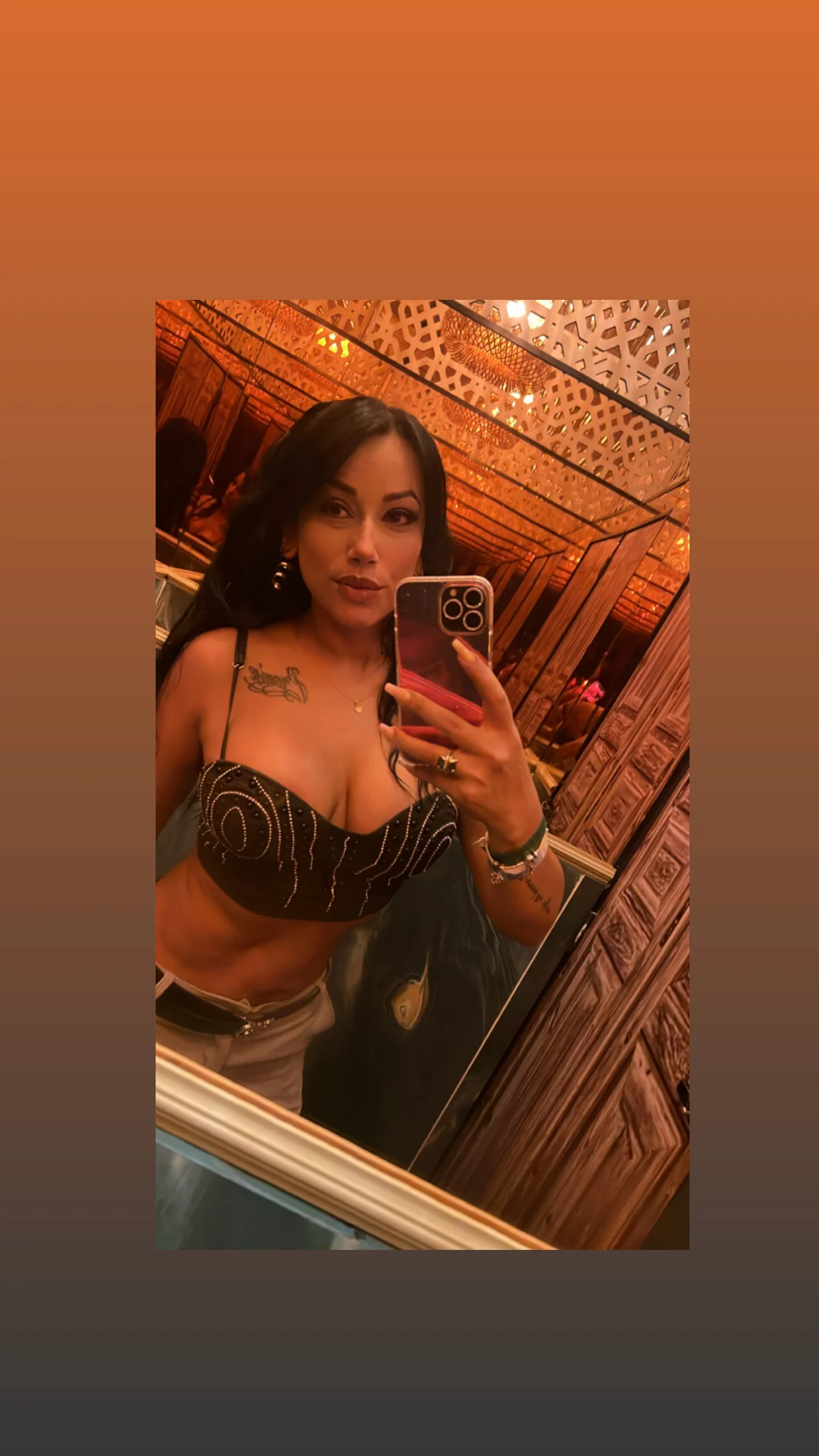 XXX Porn Photo of Nude agatha_rusell_ 3