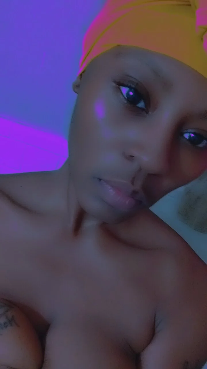 XXX Porn Photo of Nude SynDarling6 14