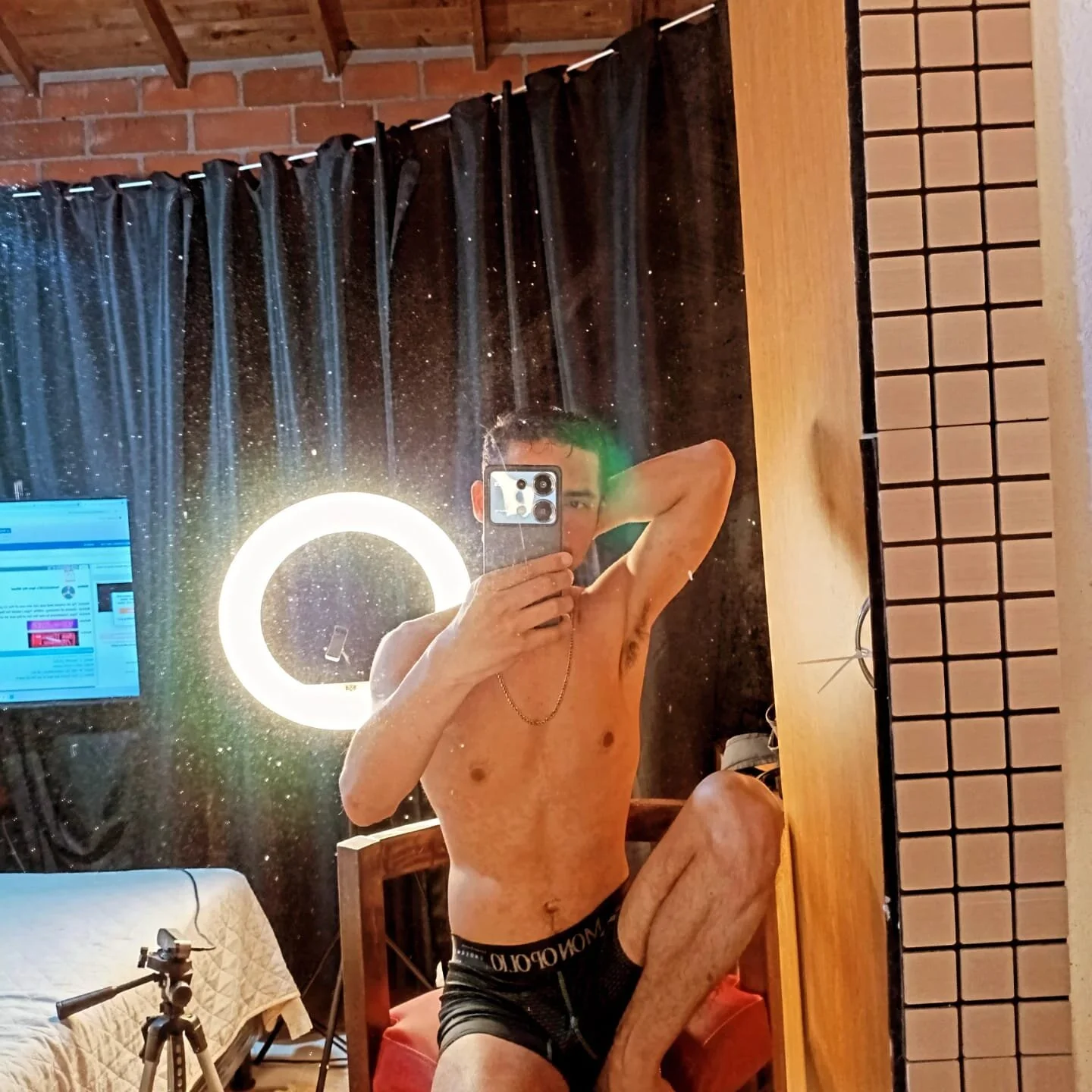 XXX Porn Photo of Nude FerminGomez 14
