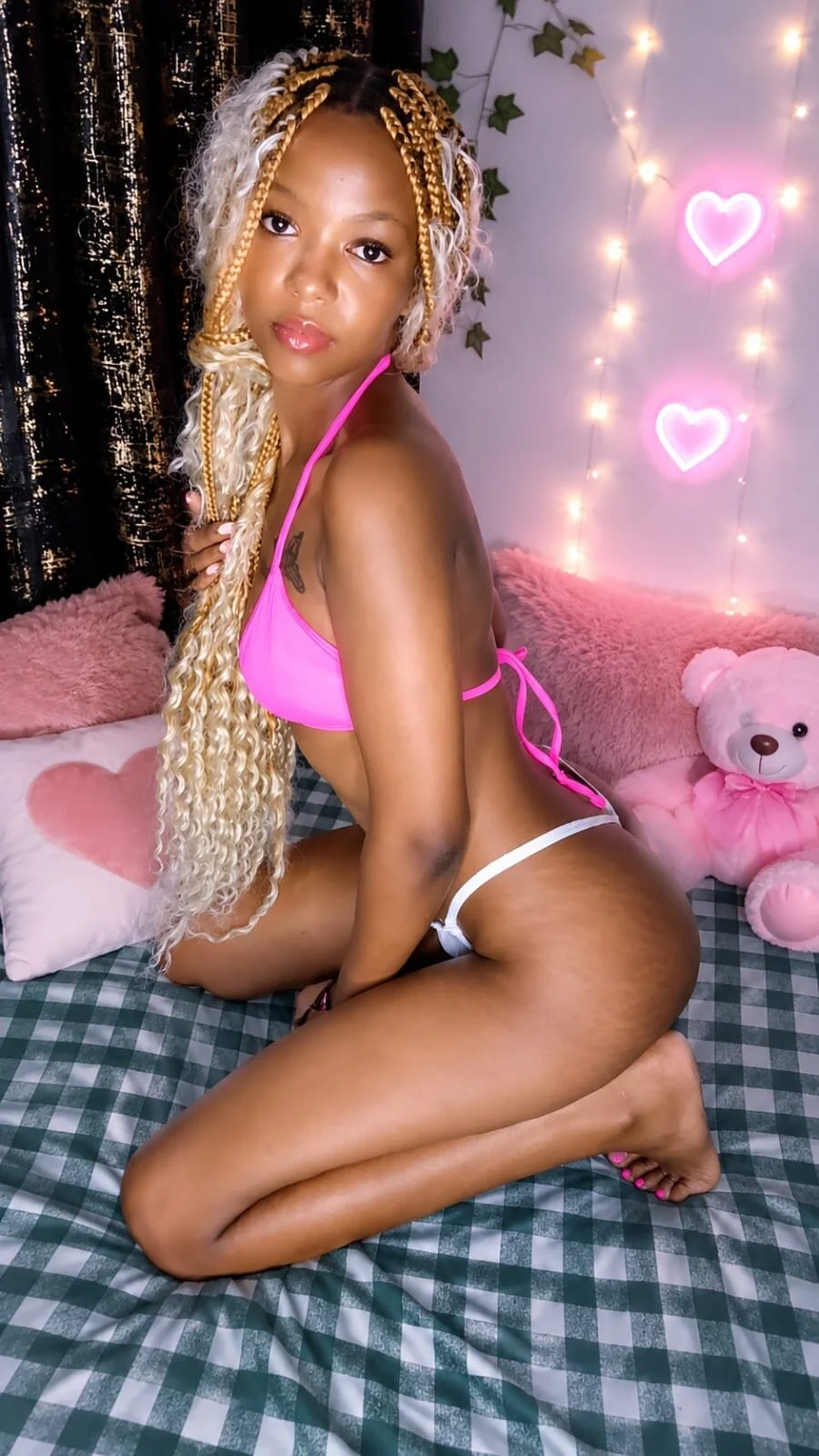 XXX Porn Photo of Nude Platinum_baby 1