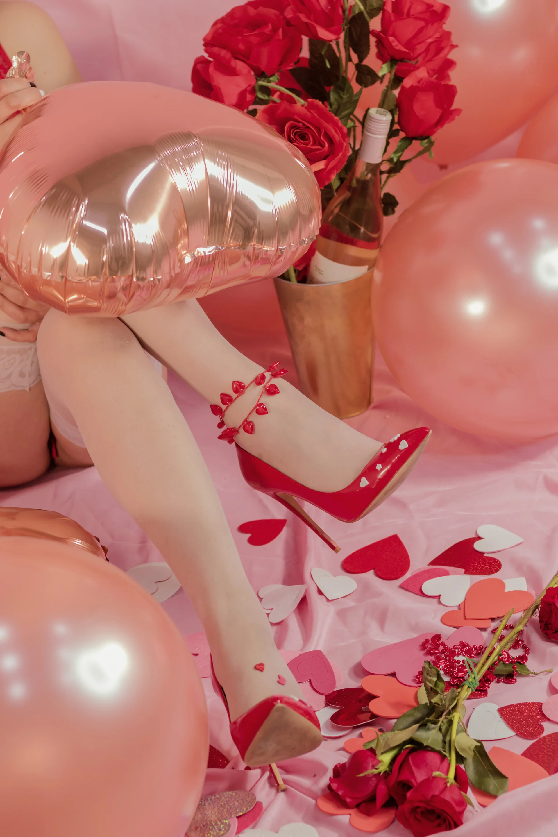 XXX Porn Photo of Nude caroline_host 11