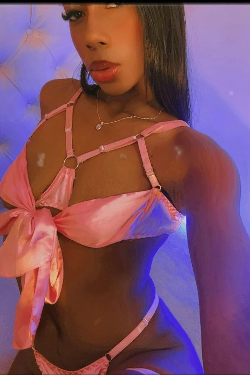 XXX Porn Photo of Nude AmyRoss_1 10
