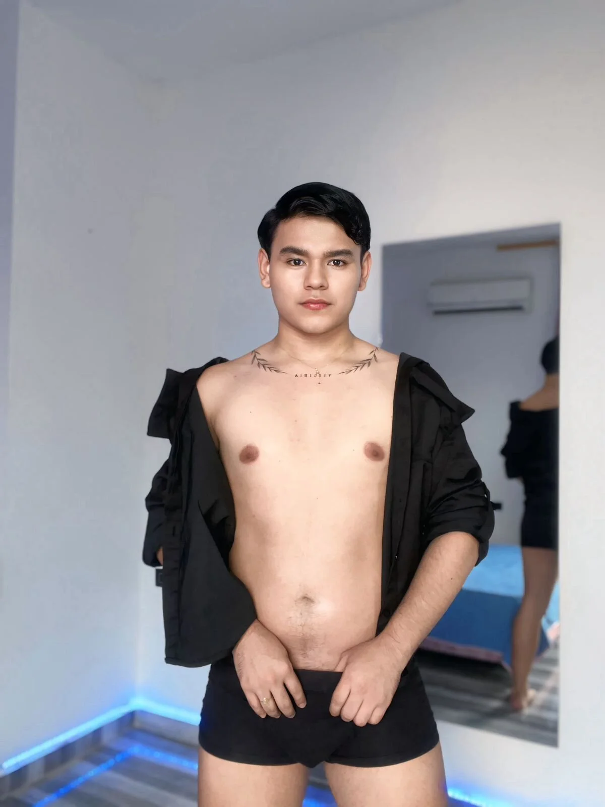 XXX Porn Photo of Nude NoahVance 3