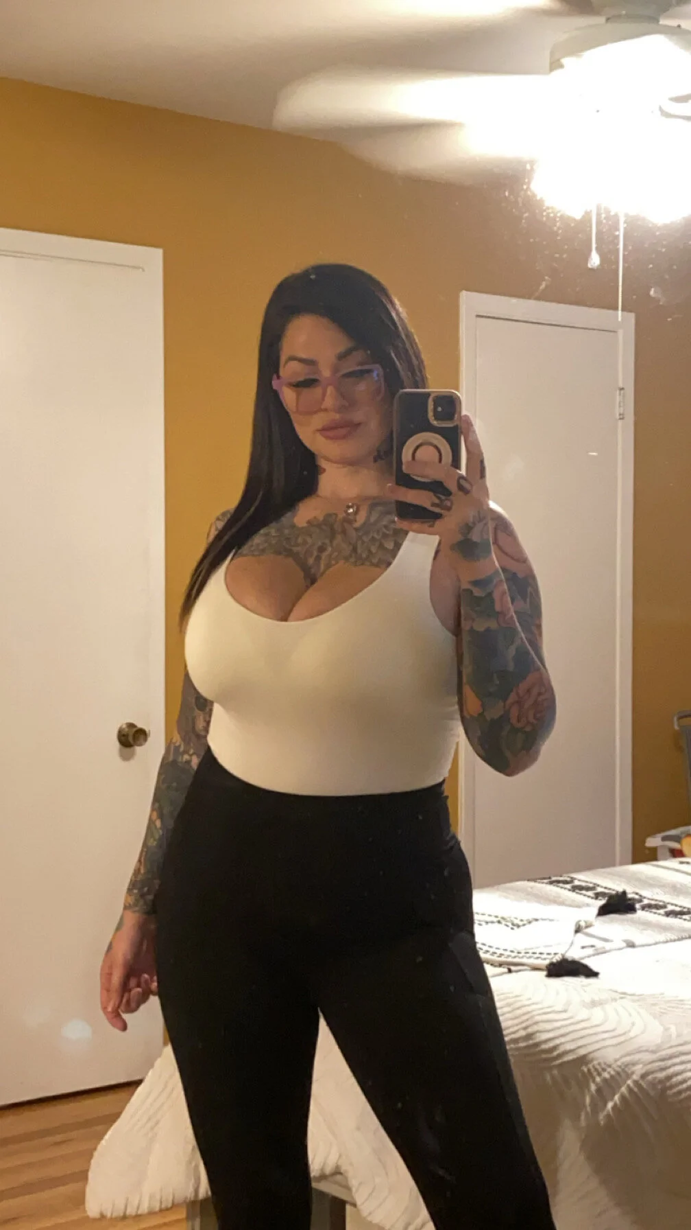 XXX Porn Photo of Nude TexasTattooedHouseWife 4