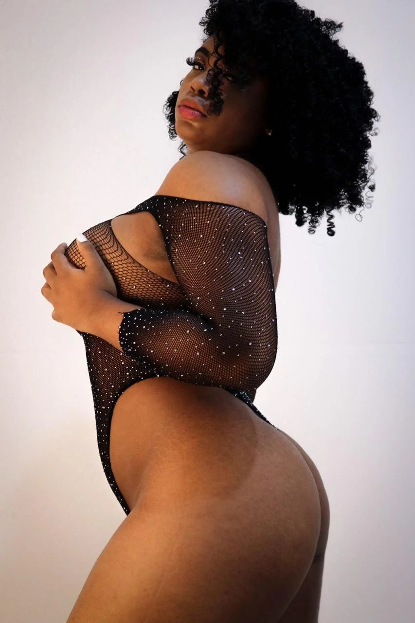XXX Porn Photo of Nude Tyra_Privacy 34