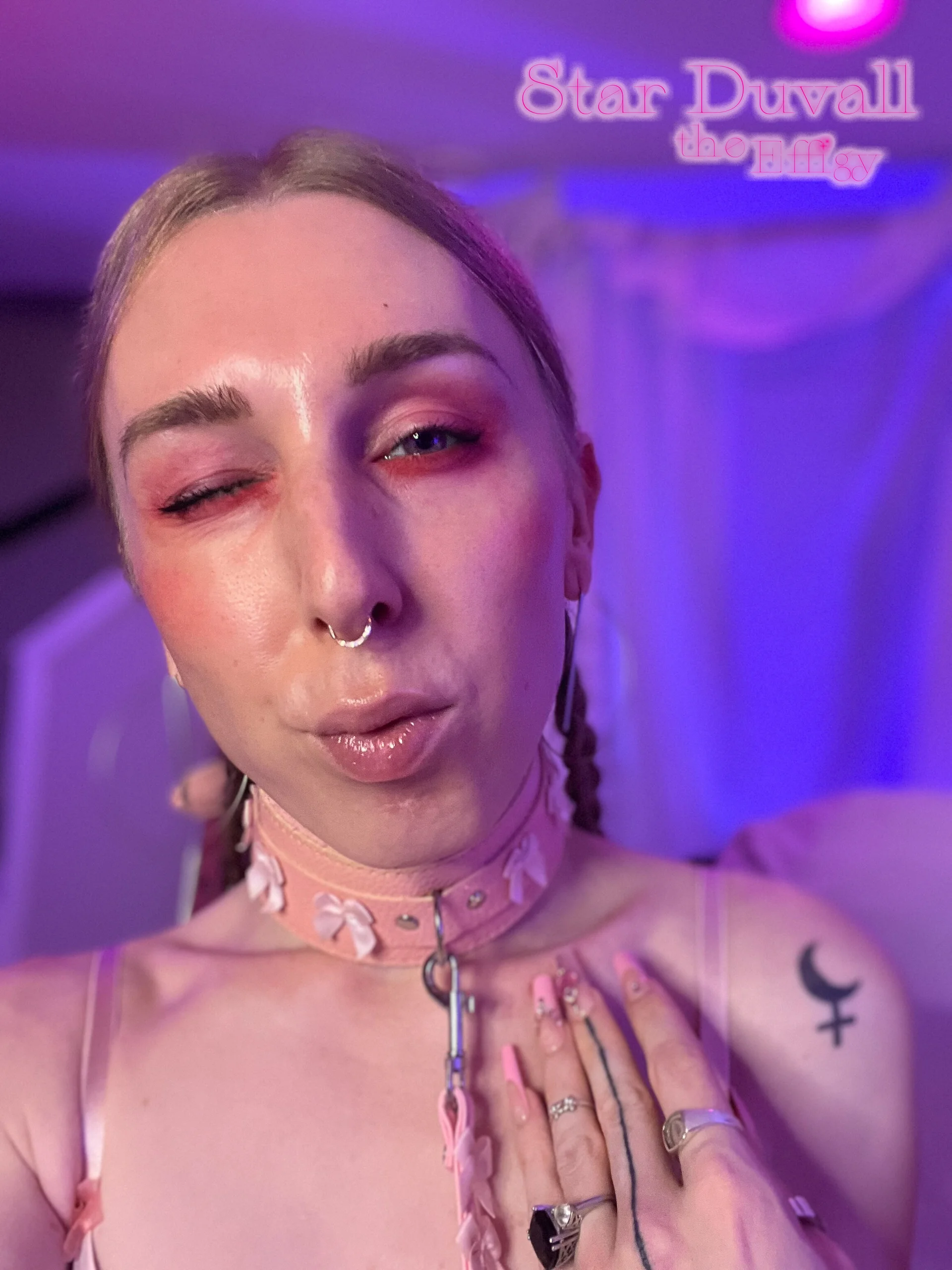XXX Porn Photo of Nude StarDuvall 14