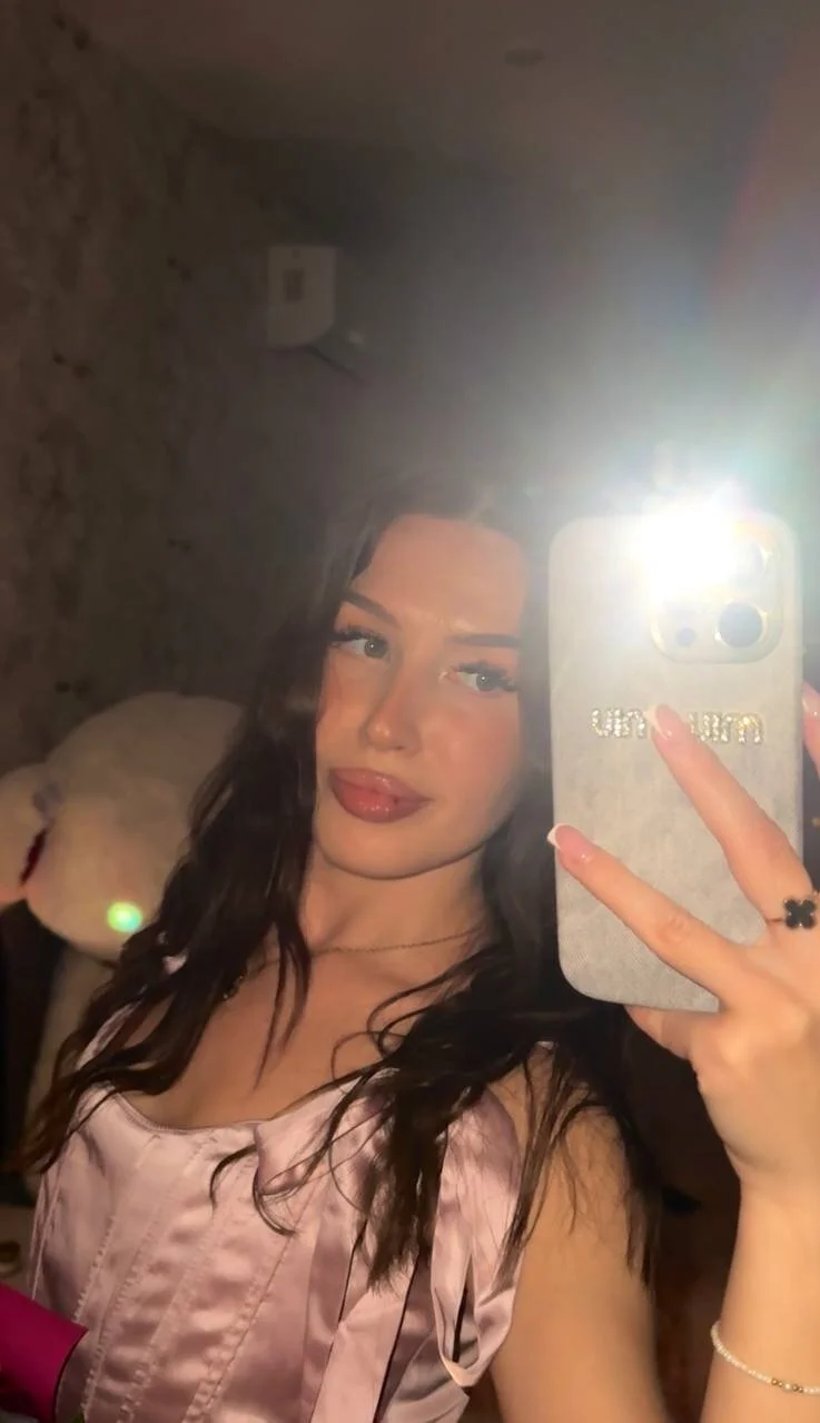XXX Porn Photo of Nude MelissaPinkiss 2