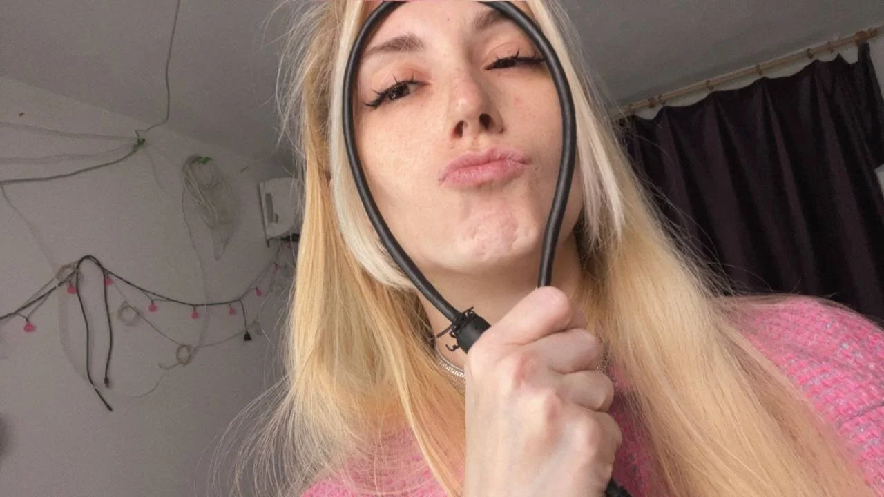XXX Porn Photo of Nude super_peach_stream11 13