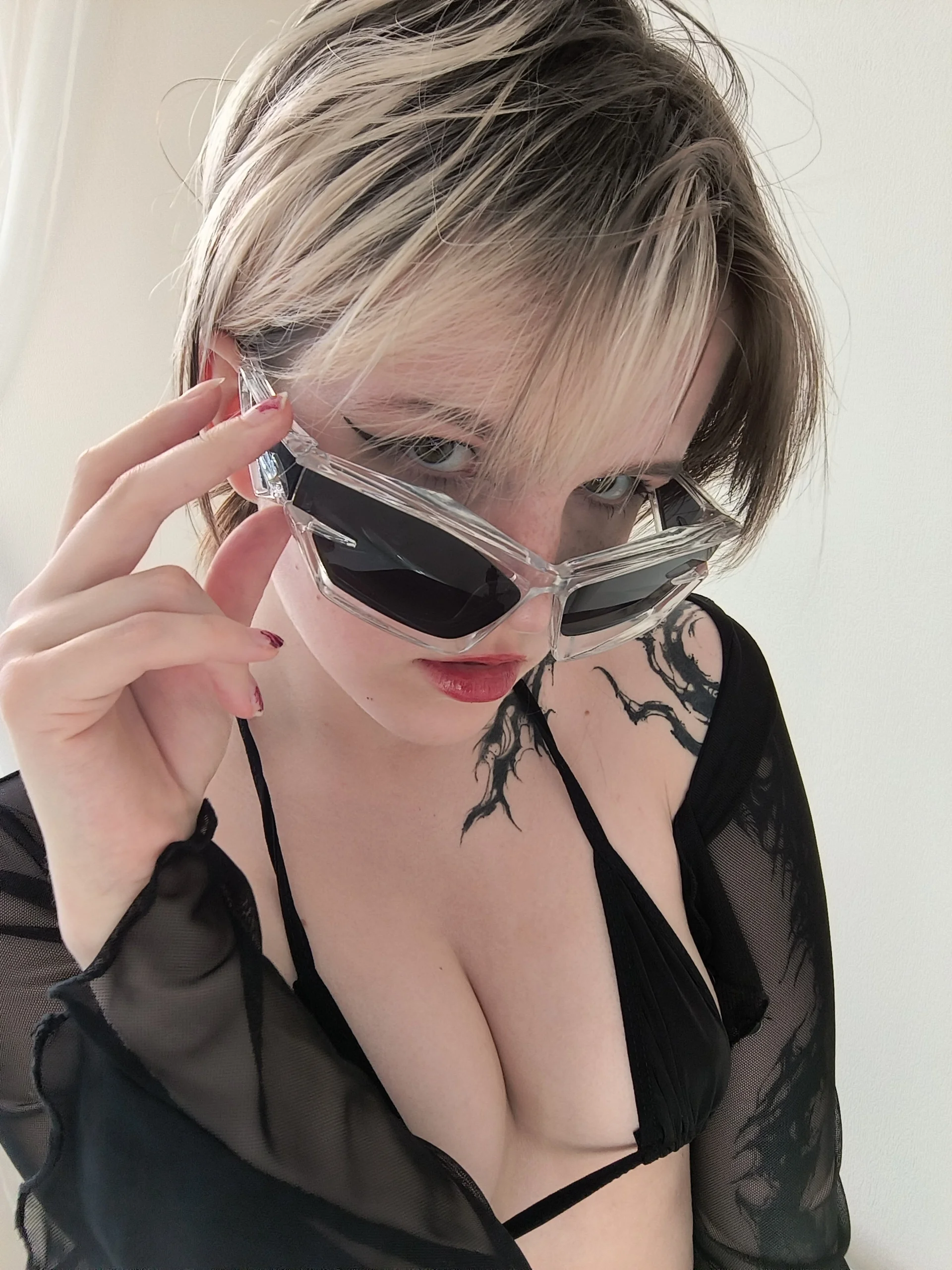 XXX Porn Photo of Nude Mel_the_drawer 8