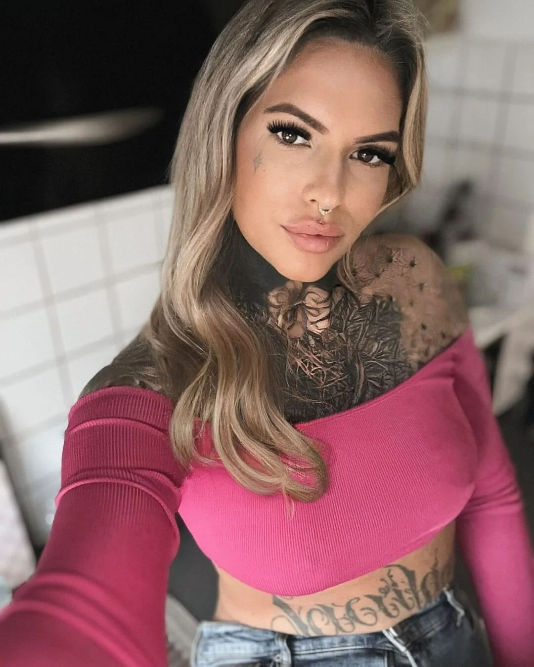 XXX Porn Photo of Nude AileenInkOfficial 2