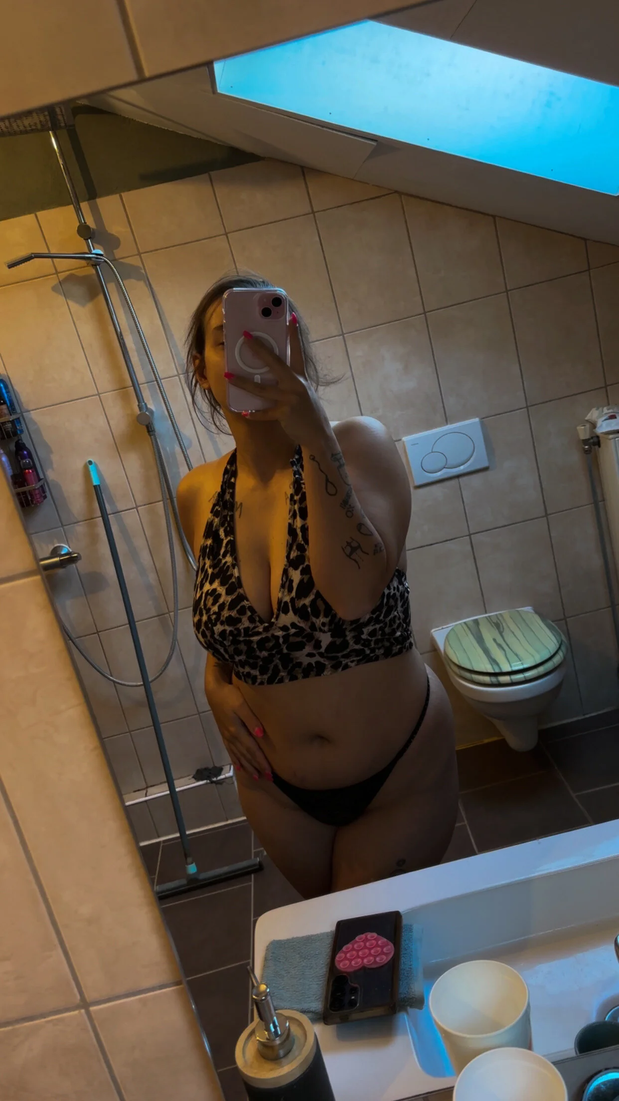 XXX Porn Photo of Nude Realmissbambi 18