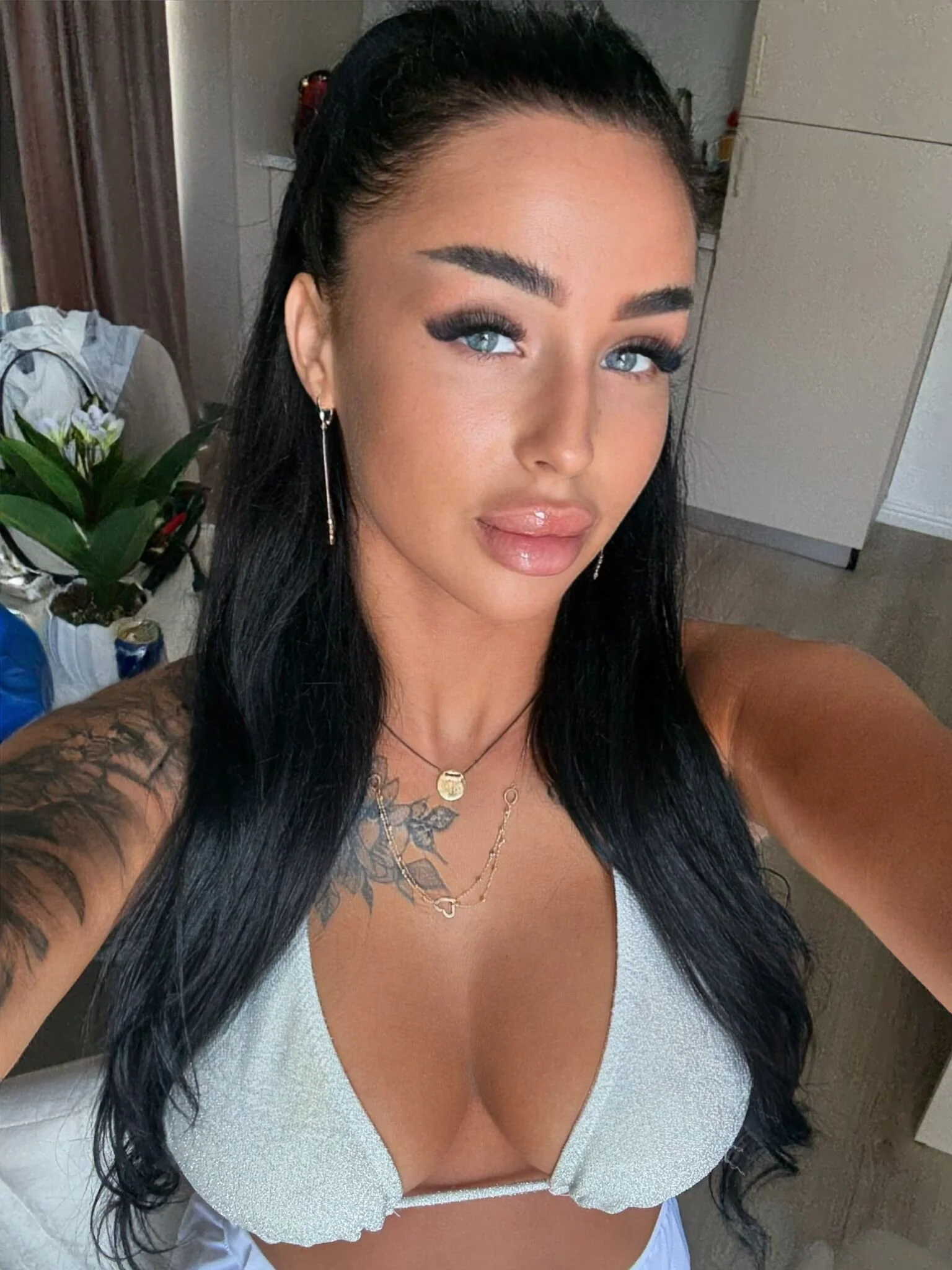 XXX Porn Photo of Nude Megan__Luxxx 16