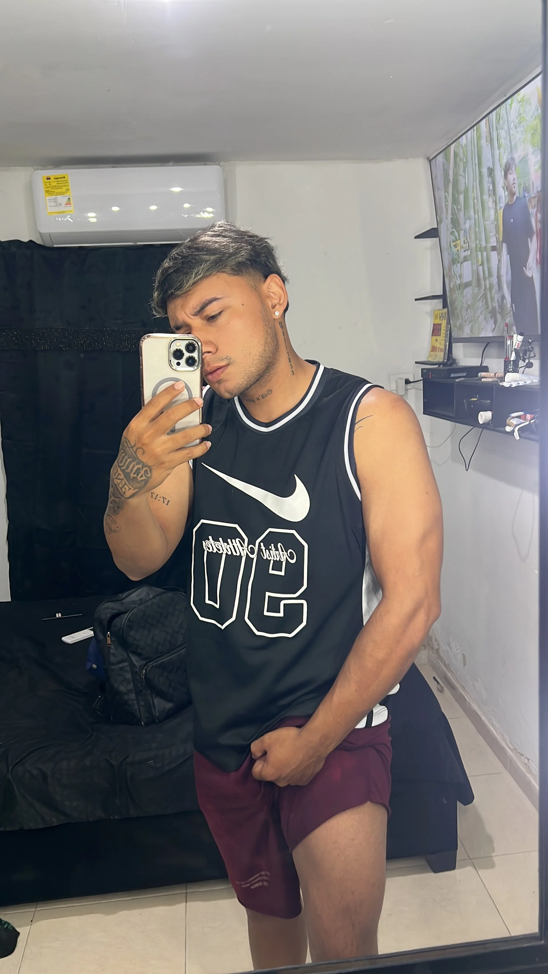 XXX Porn Photo of Nude jordan_brefort1 10