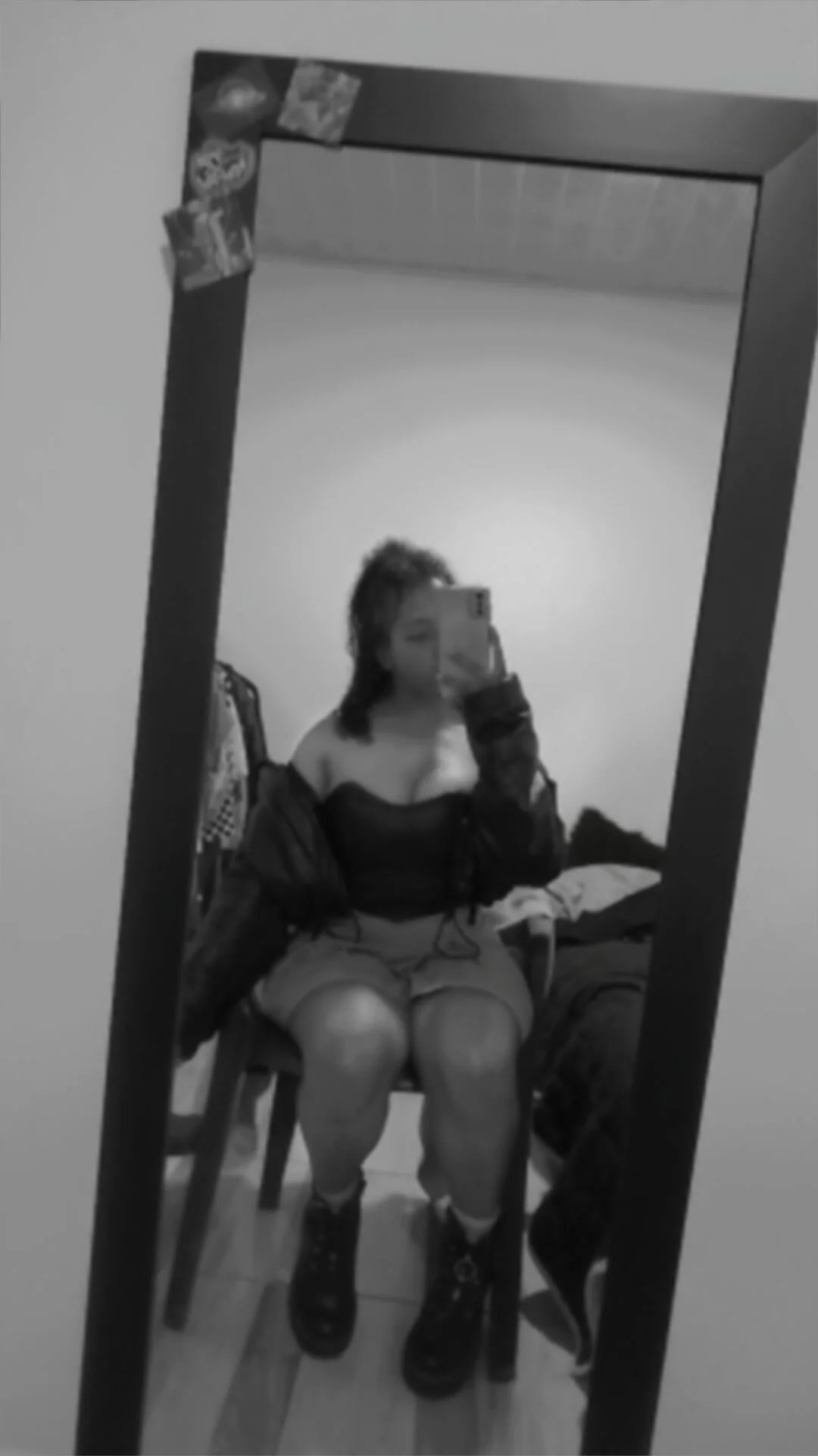 XXX Porn Photo of Nude Gabriiielaa_jhoones_ 3