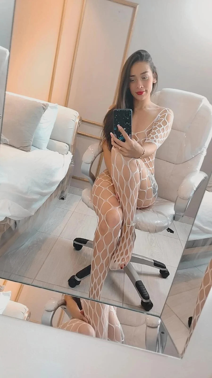 XXX Porn Photo of Nude NahimiThompson 17