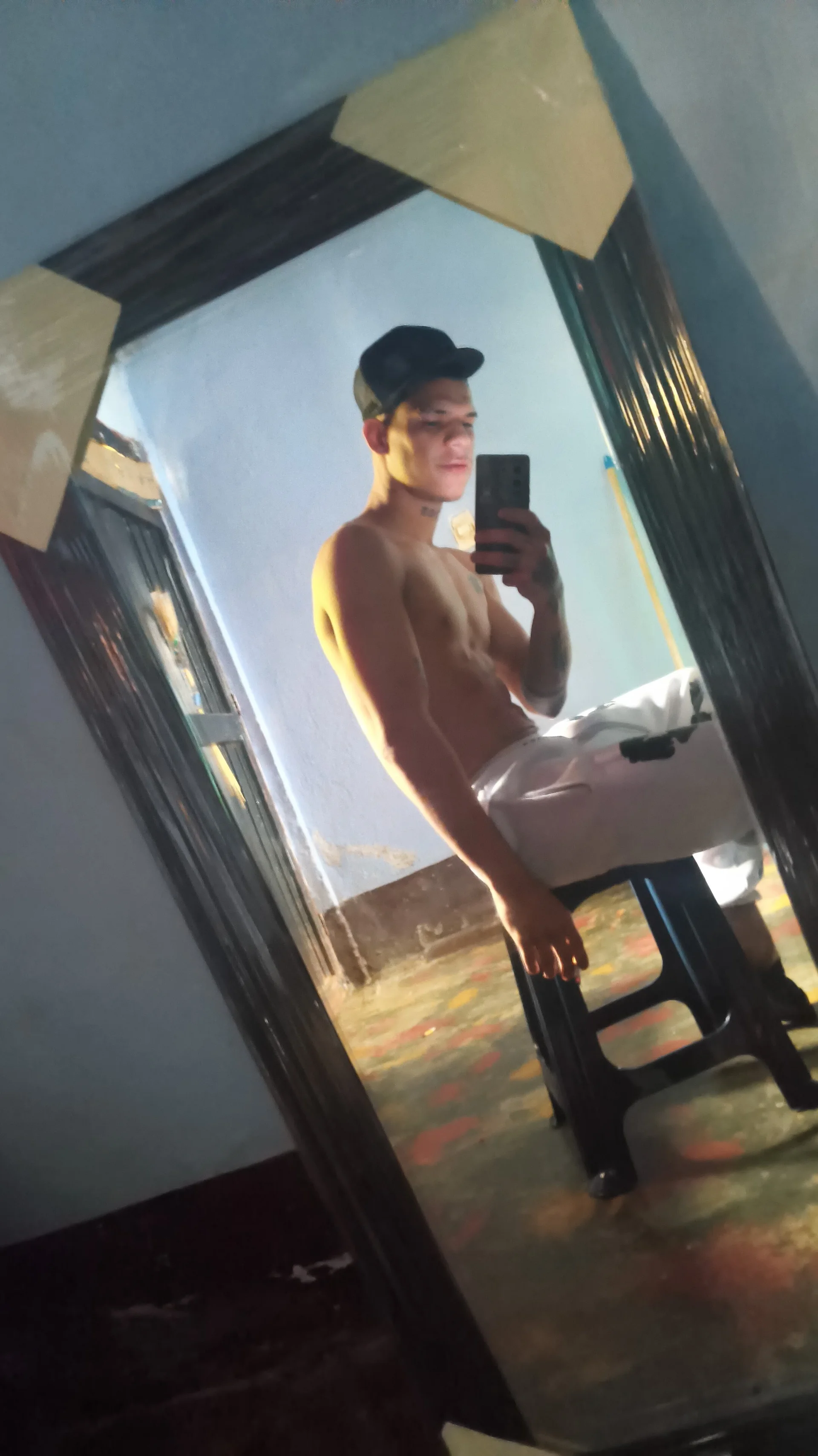 XXX Porn Photo of Nude ethanchamo 3