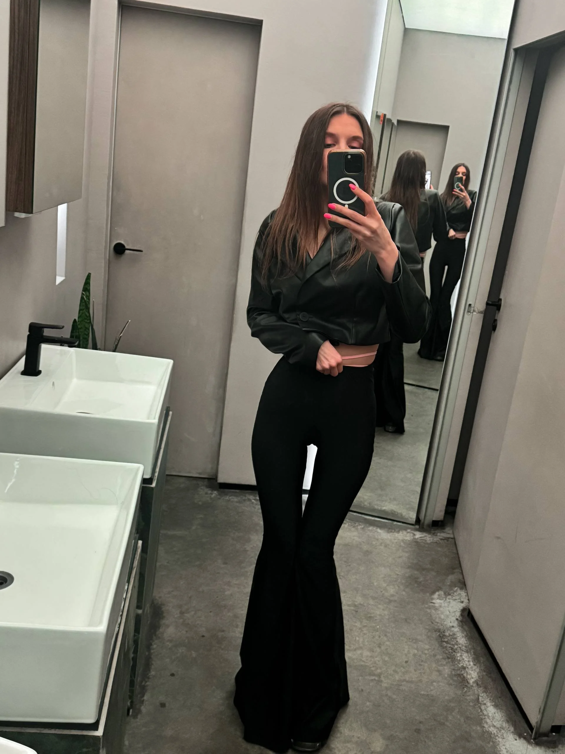XXX Porn Photo of Nude OdetteTrentinella 10