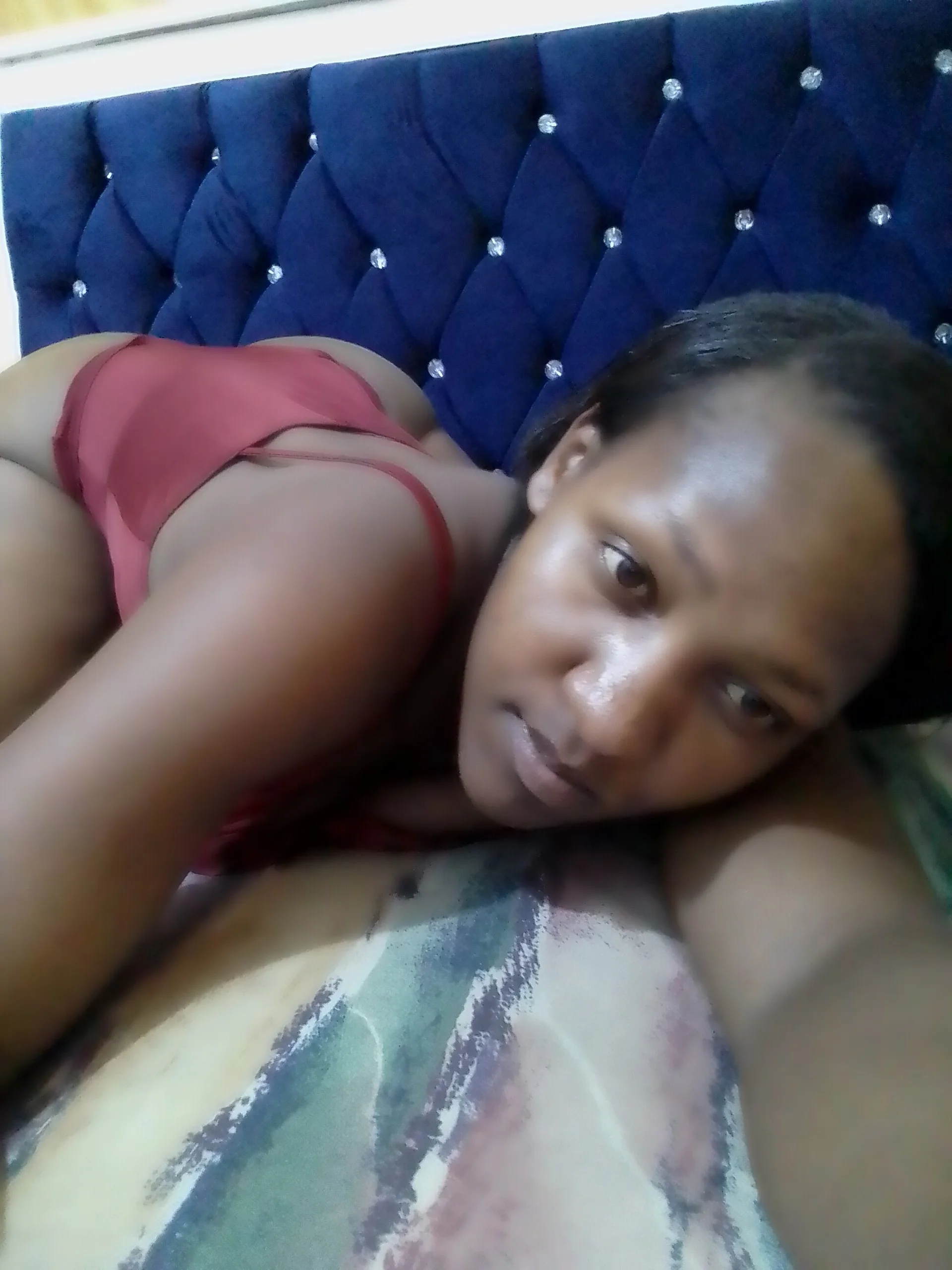 XXX Porn Photo of Nude Royal_desire_ 1