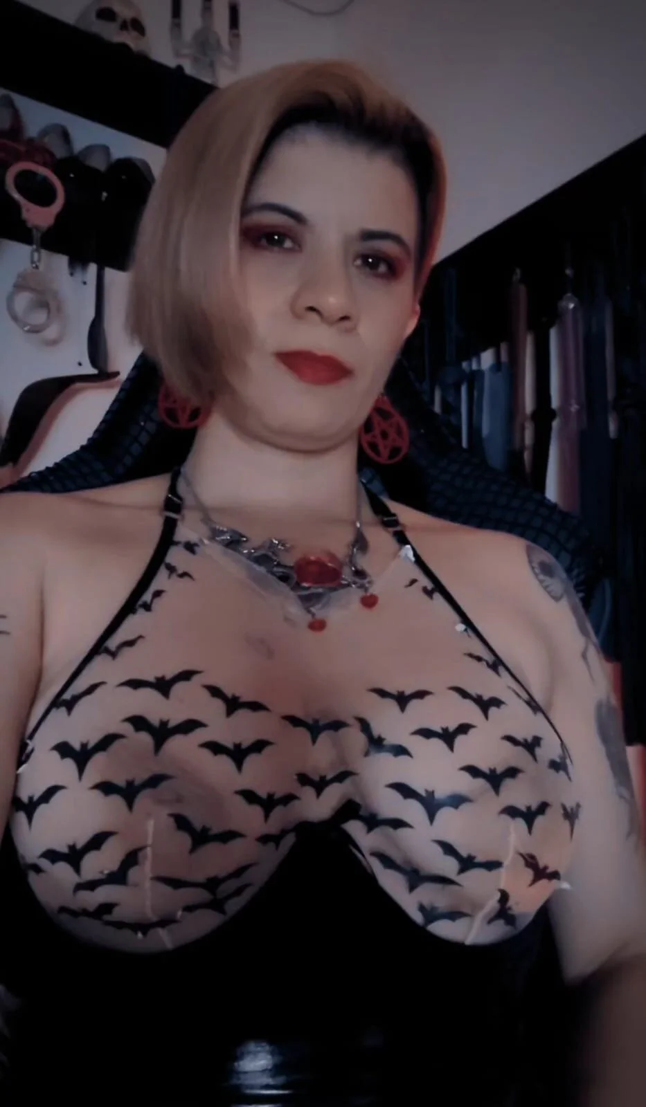 XXX Porn Photo of Nude DominatrixBlue 32