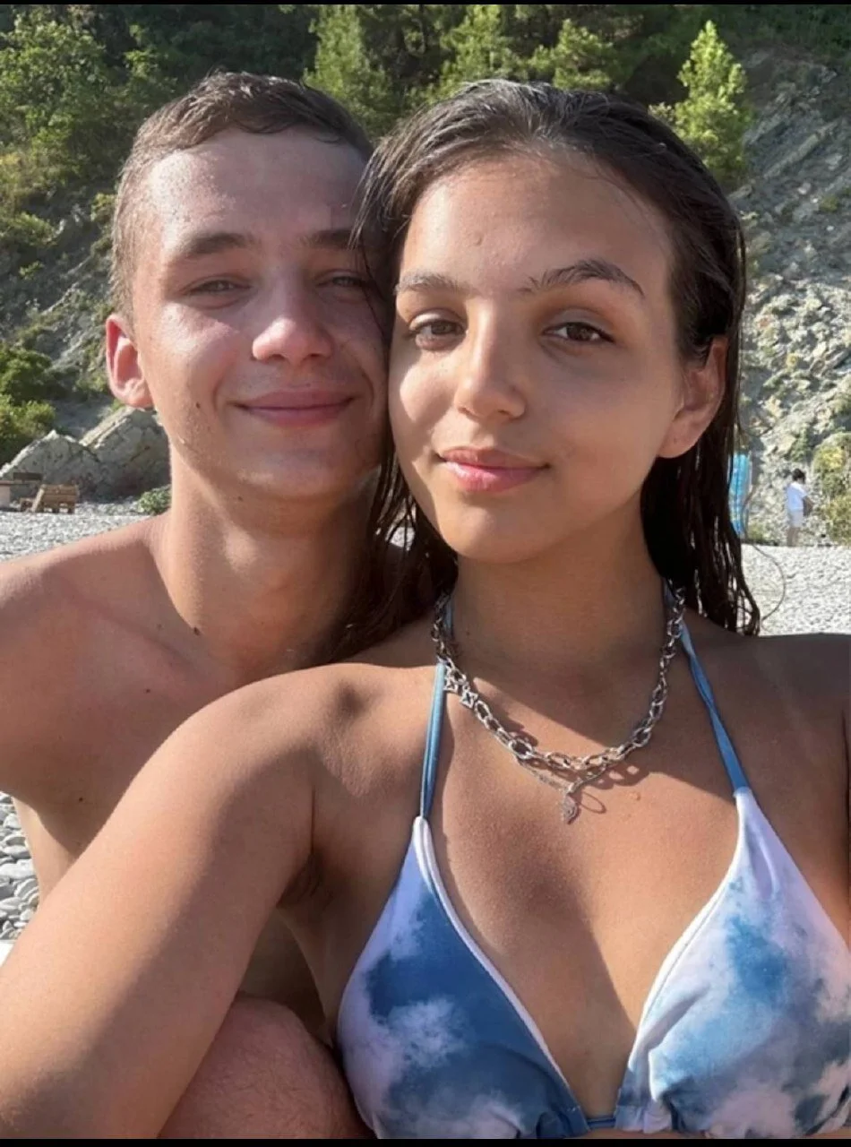 XXX Porn Photo of Nude MoonBabyCouple 7