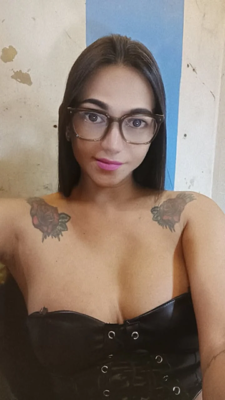 XXX Porn Photo of Nude AngelgotDICK 1