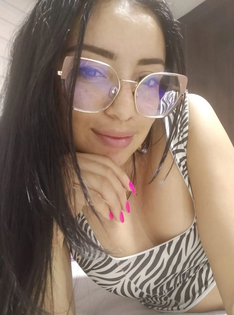 XXX Porn Photo of Nude EvoletFMK 4